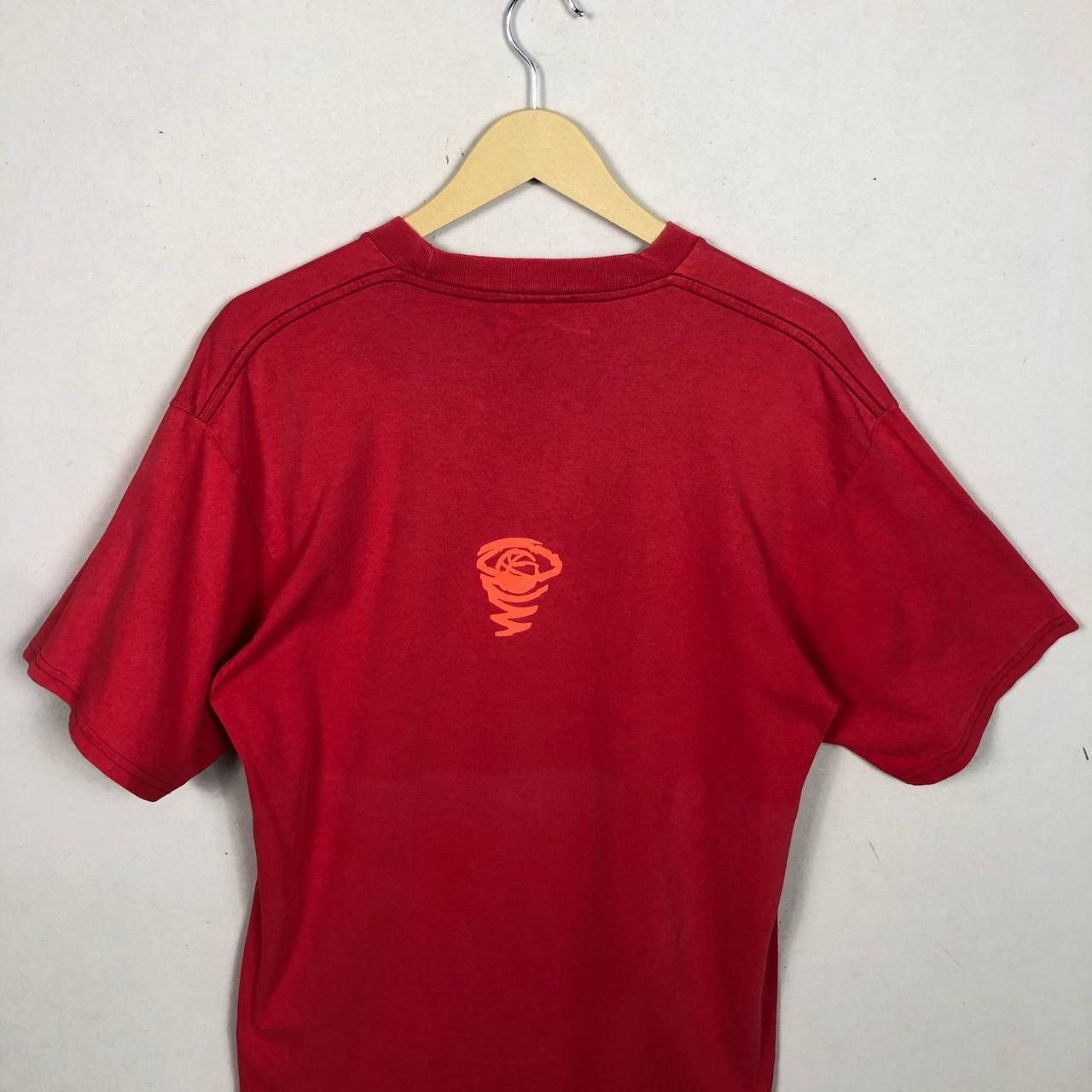 Nike × Vintage Vintage 90s Nike Swoosh Logo Red Tshirt Size US M / EU 48-50 / 2 - 4 Thumbnail