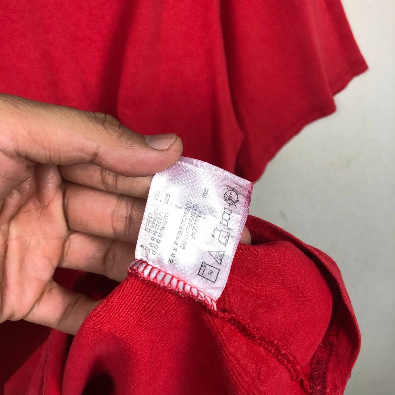 Nike × Vintage Vintage 90s Nike Swoosh Logo Red Tshirt Size US M / EU 48-50 / 2 - 7 Thumbnail