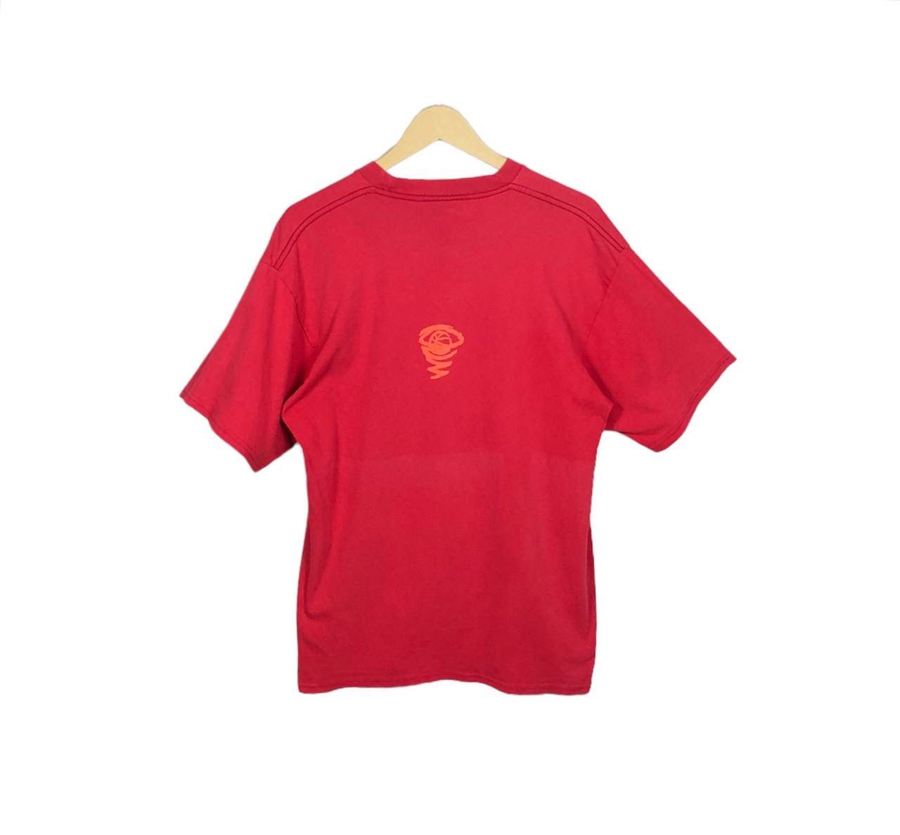 Nike × Vintage Vintage 90s Nike Swoosh Logo Red Tshirt Size US M / EU 48-50 / 2 - 2 Thumbnail