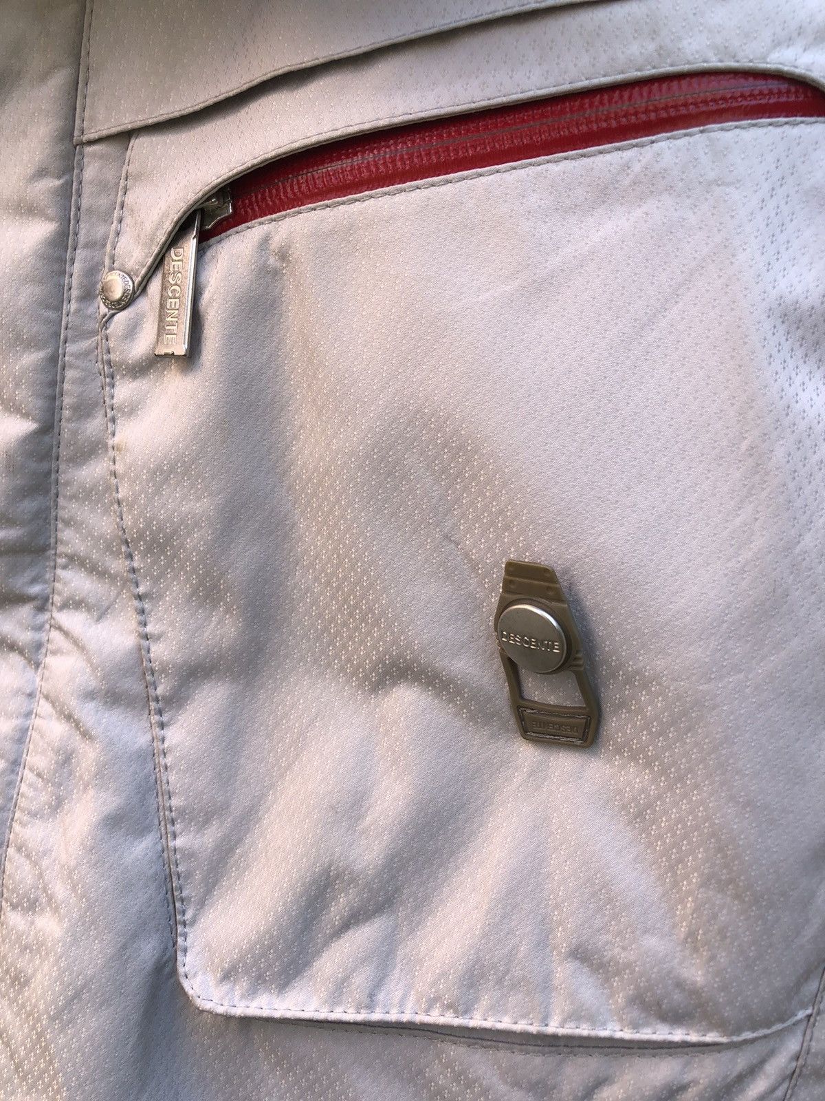 Descente Vintage Descente Ski Jacket Multi Pocket Winter Size US L / EU 52-54 / 3 - 5 Thumbnail