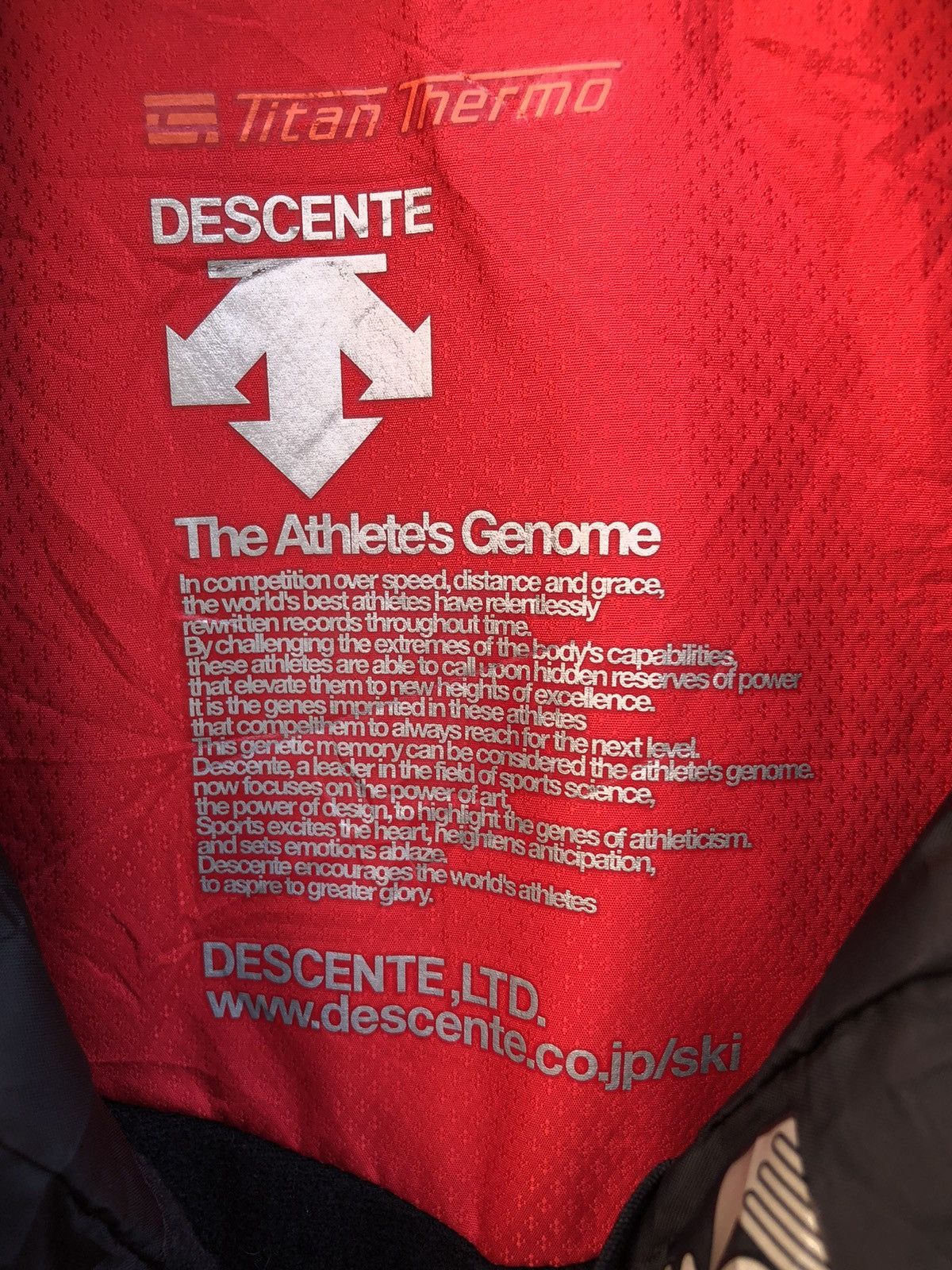 Descente Vintage Descente Ski Jacket Multi Pocket Winter Size US L / EU 52-54 / 3 - 17 Thumbnail