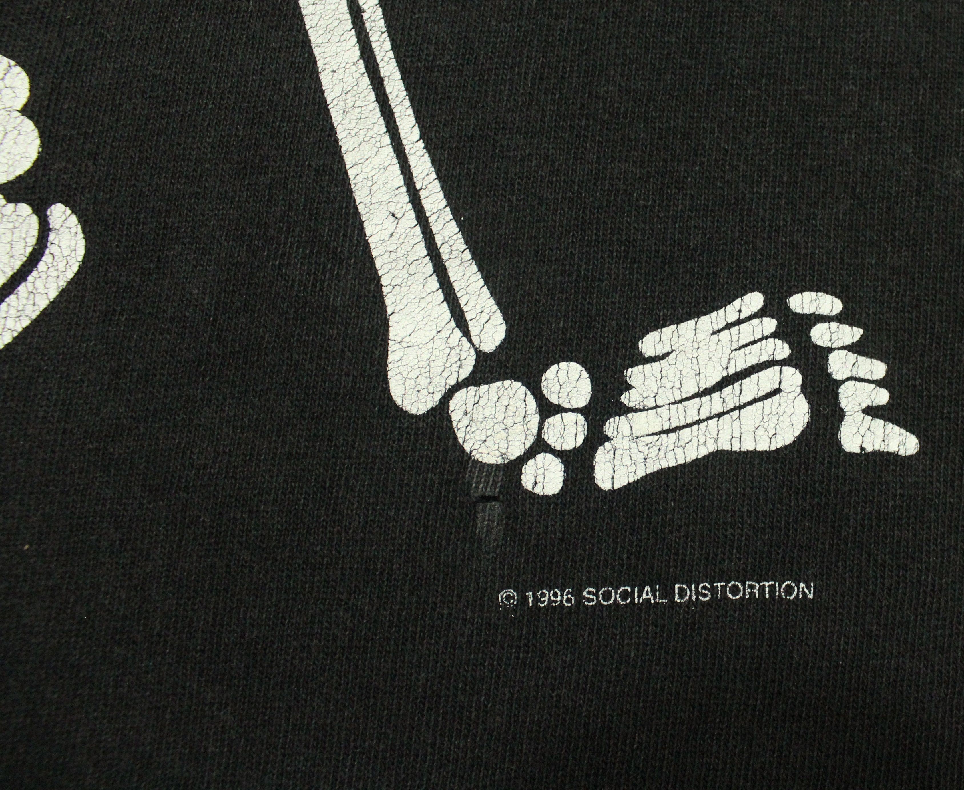 Band Tees Vintage 90s SOCIAL DISTORTION T Shirt Size US XL / EU 56 / 4 - 7 Thumbnail