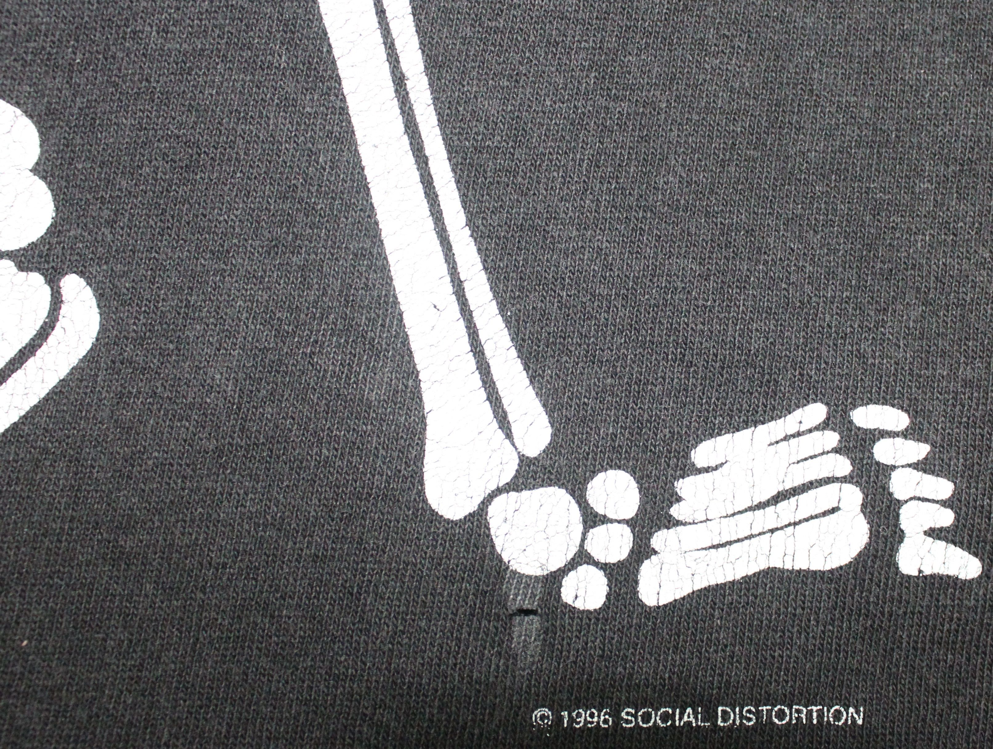 Band Tees Vintage 90s SOCIAL DISTORTION T Shirt Size US XL / EU 56 / 4 - 14 Thumbnail