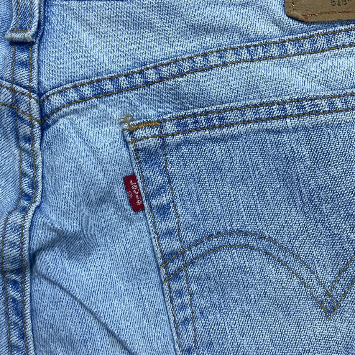 Levi's Vintage Levi’s 518 Y2k Superflow Bootcut Denim Size US 37 - 10 Thumbnail