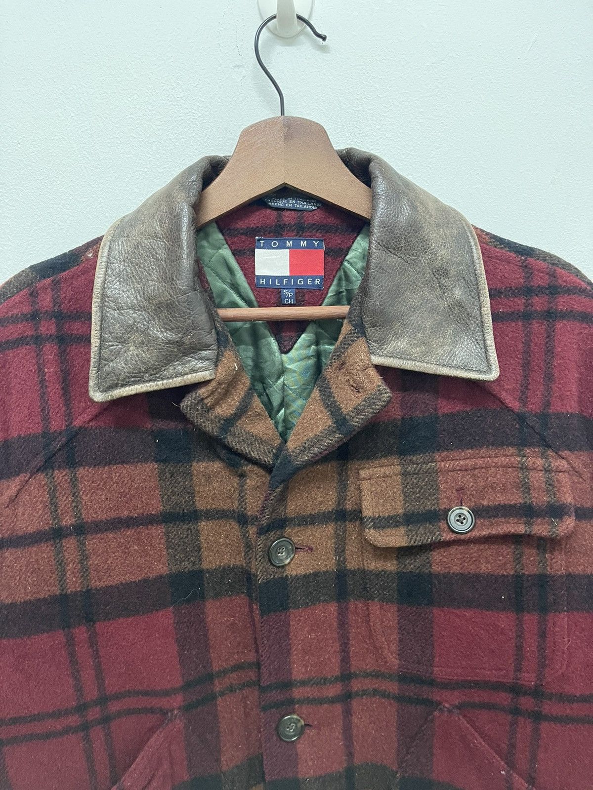 Tommy Hilfiger True Vintage Tommy Hilfiger Tartan Heavy Wool Leather Collar Size US XL / EU 56 / 4 - 3 Thumbnail