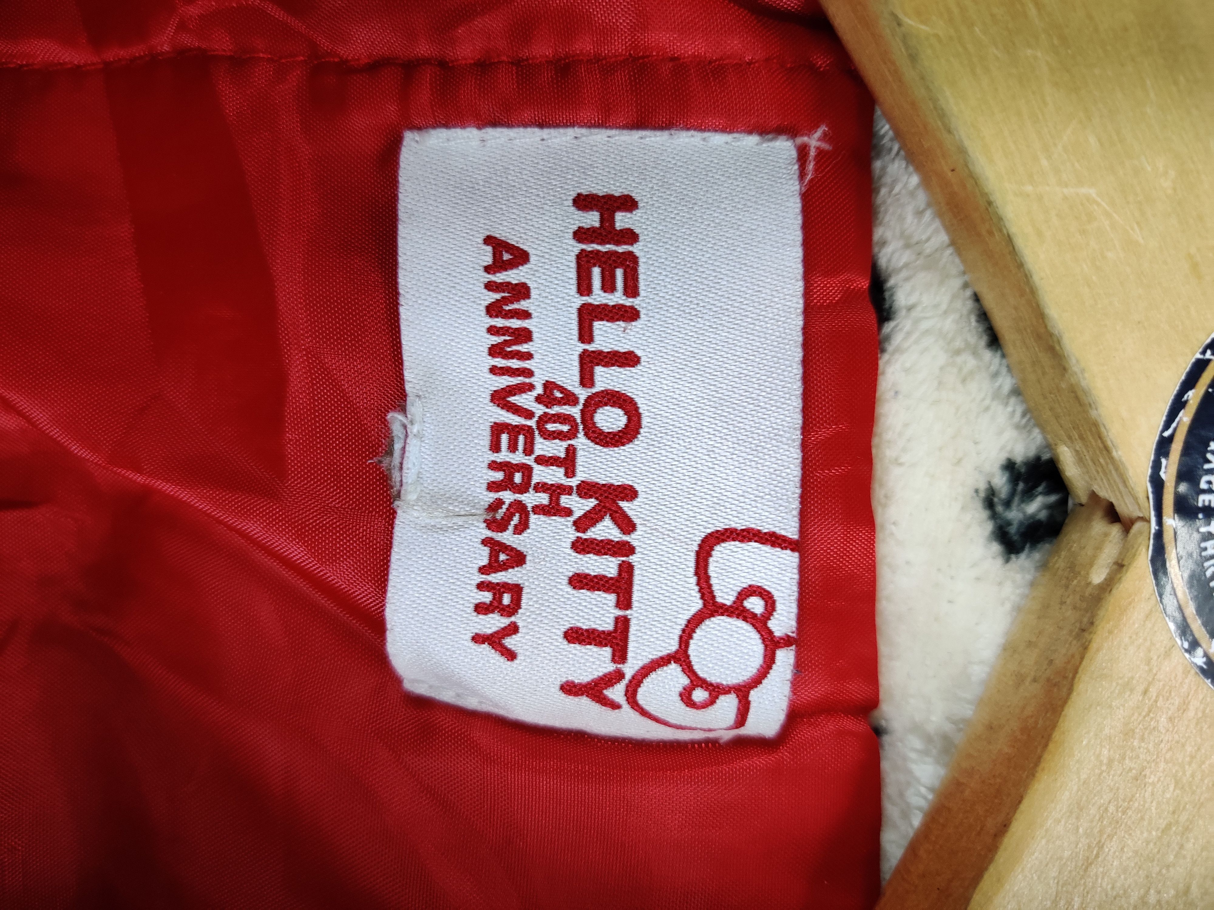 Cartoon Network Vintage Hello Kitty By Sanrio Fulllprint Fleece Vest Size US M / EU 48-50 / 2 - 7 Thumbnail