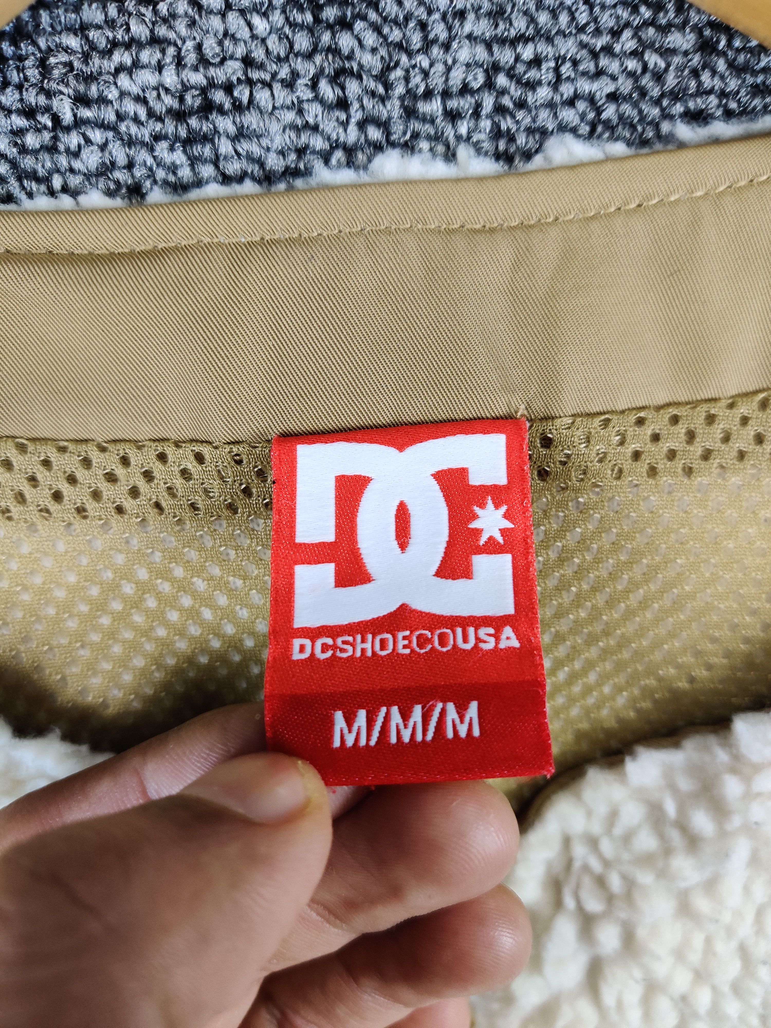 DC Vintage Dc Shoes Skateboard Sherpa Fleece Jacket Size US M / EU 48-50 / 2 - 9 Thumbnail