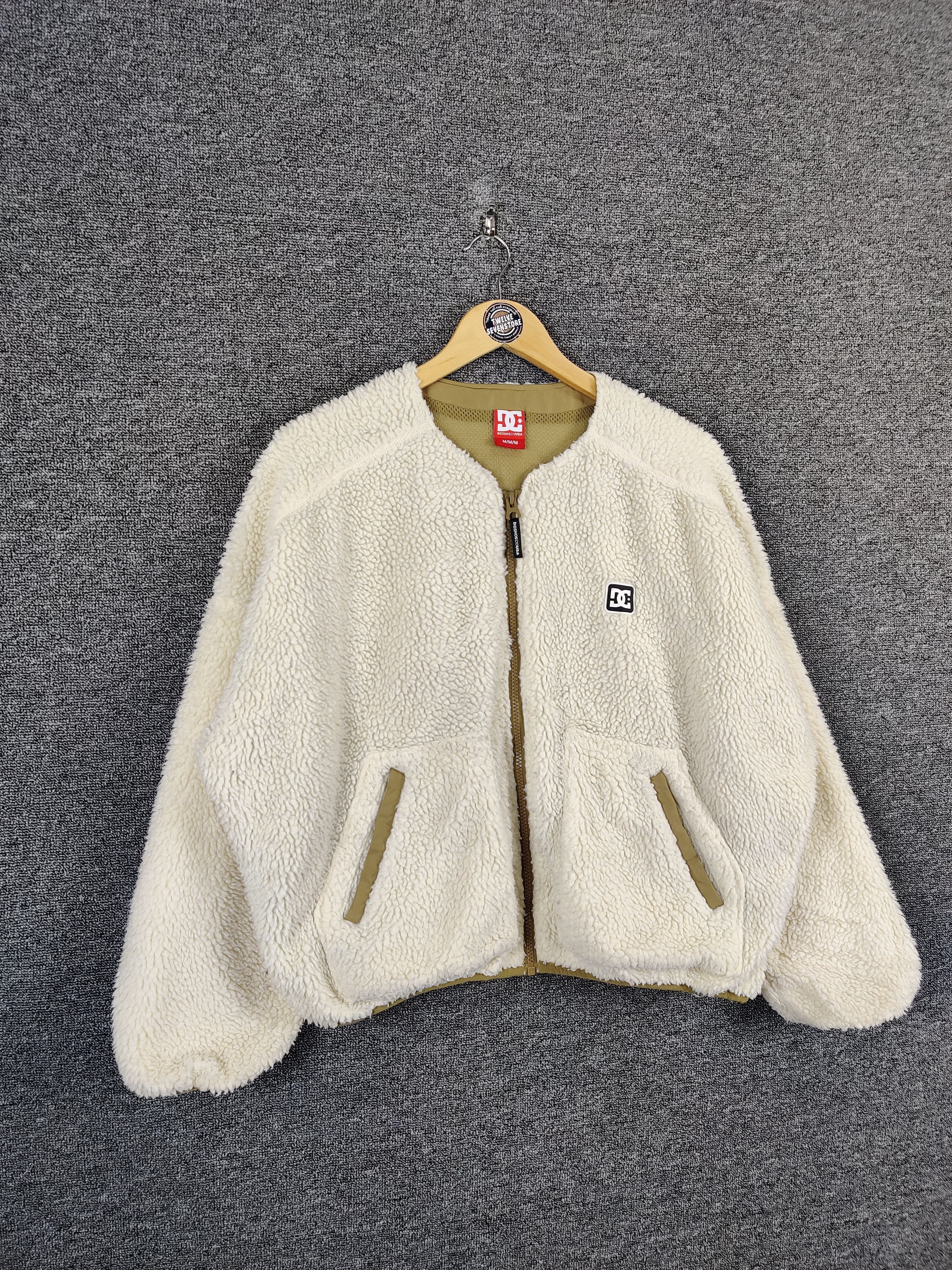 DC Vintage Dc Shoes Skateboard Sherpa Fleece Jacket Size US M / EU 48-50 / 2 - 7 Thumbnail