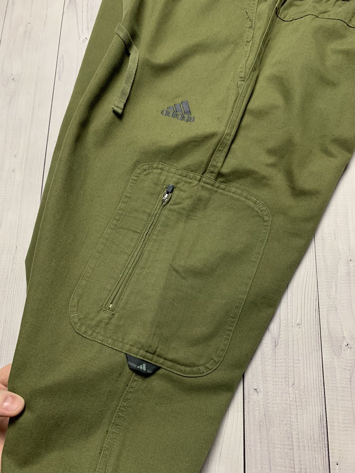 Vintage Vintage Adidas cargo drill pants pocket Y2K size M 32 Size US 32 / EU 48 - 6 Thumbnail