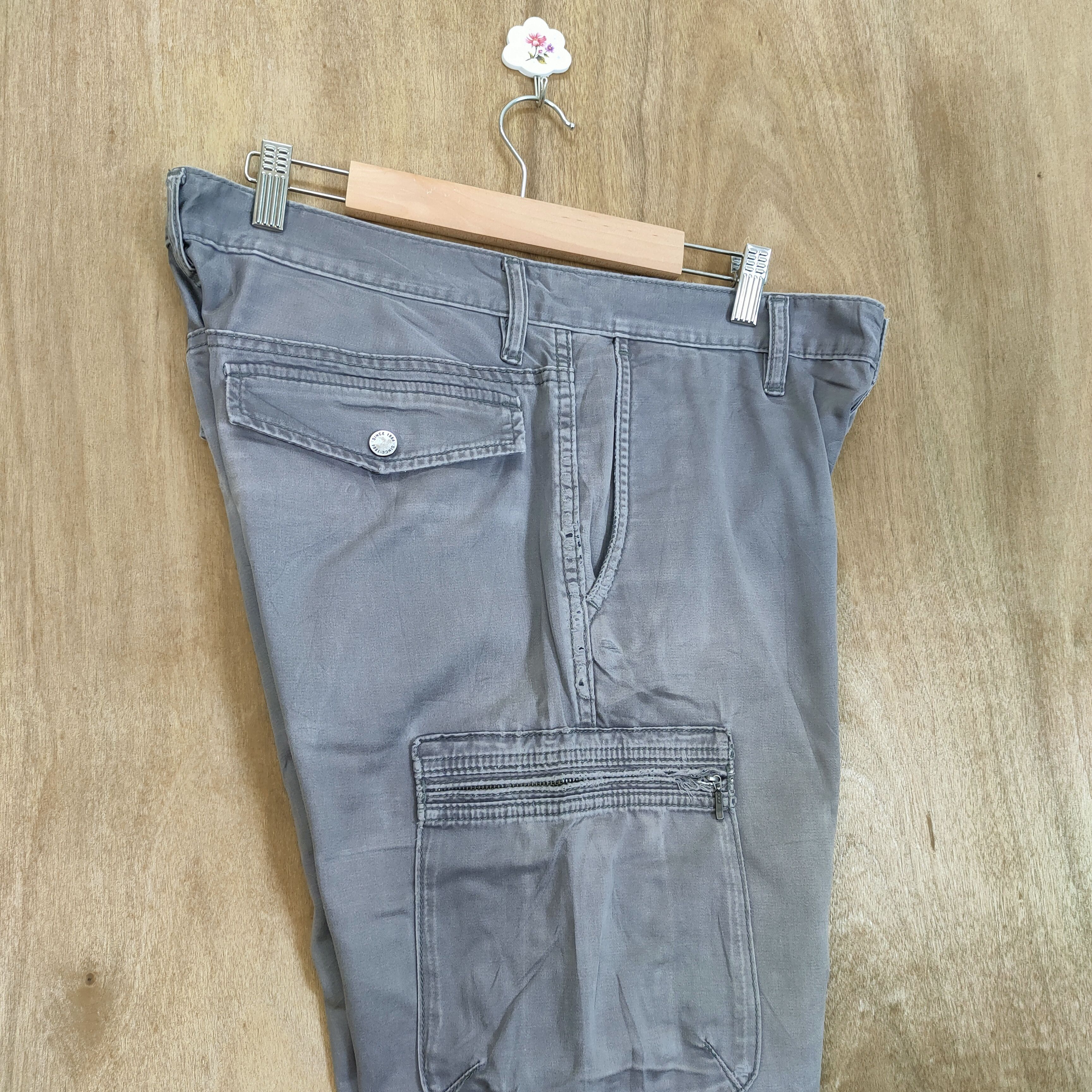 Japanese Brand JAPANESE BRAND FADED CARGO PANTS Size US 32 / EU 48 - 9 Thumbnail