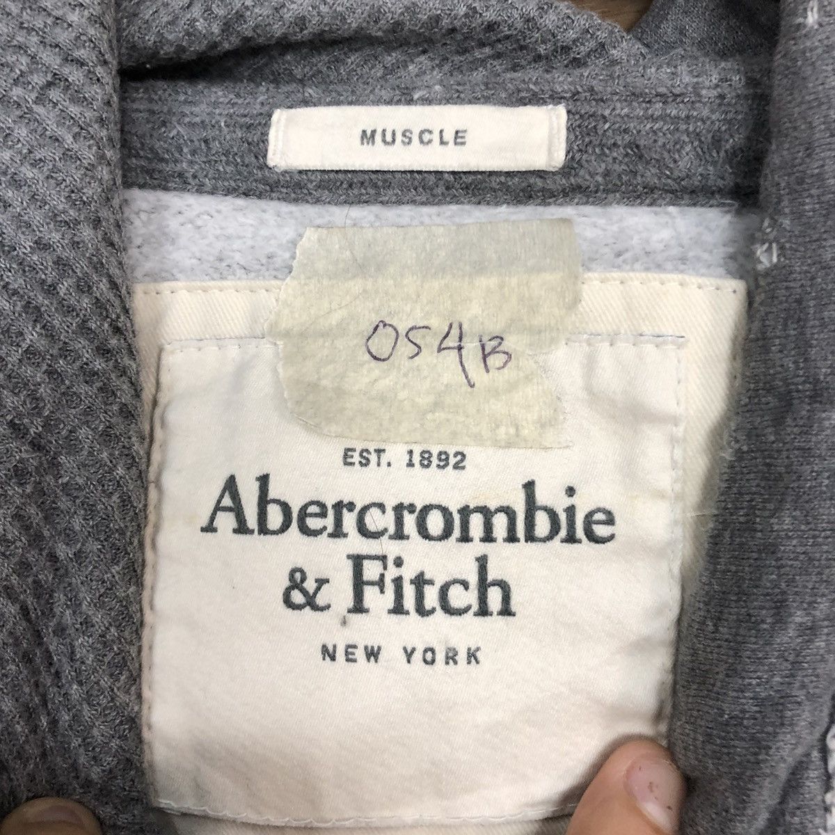Abercrombie & Fitch Abercrombie & Fitch Grey Hoodies faded sweatshirt #054B Size US L / EU 52-54 / 3 - 12 Thumbnail