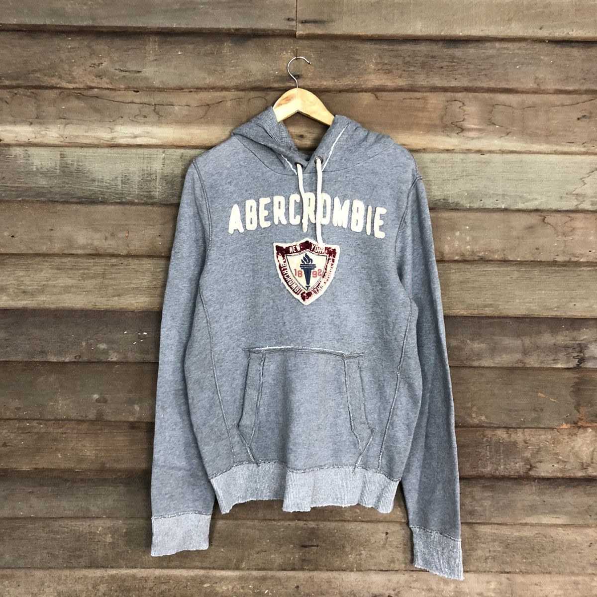 Abercrombie & Fitch Abercrombie & Fitch Grey Hoodies faded sweatshirt #054B Size US L / EU 52-54 / 3 - 1 Thumbnail
