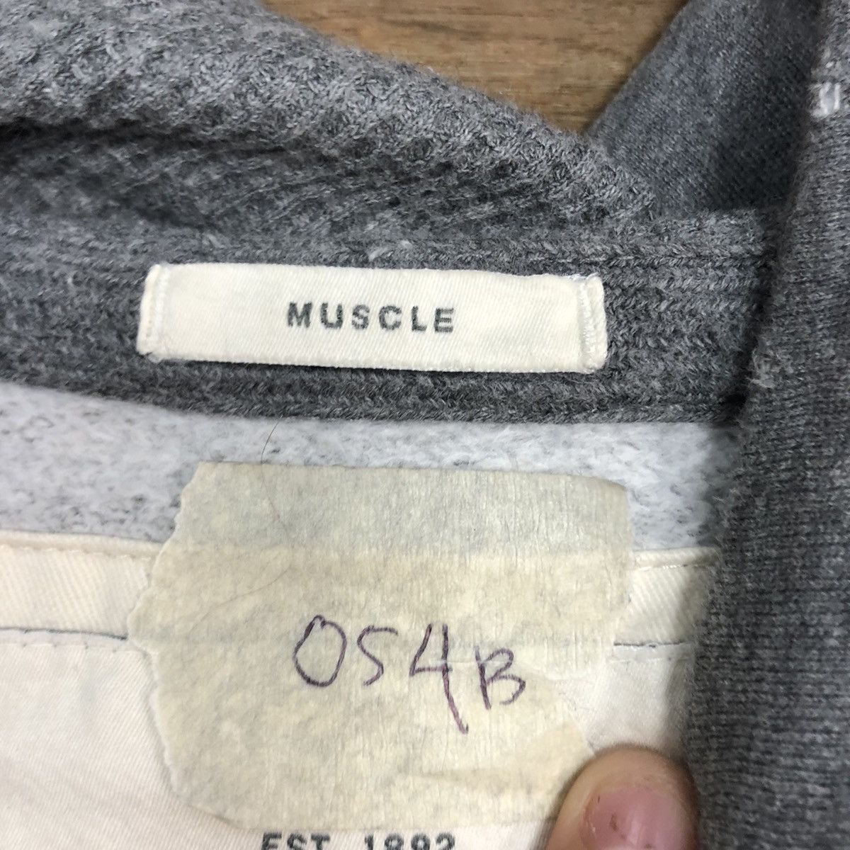 Abercrombie & Fitch Abercrombie & Fitch Grey Hoodies faded sweatshirt #054B Size US L / EU 52-54 / 3 - 11 Thumbnail
