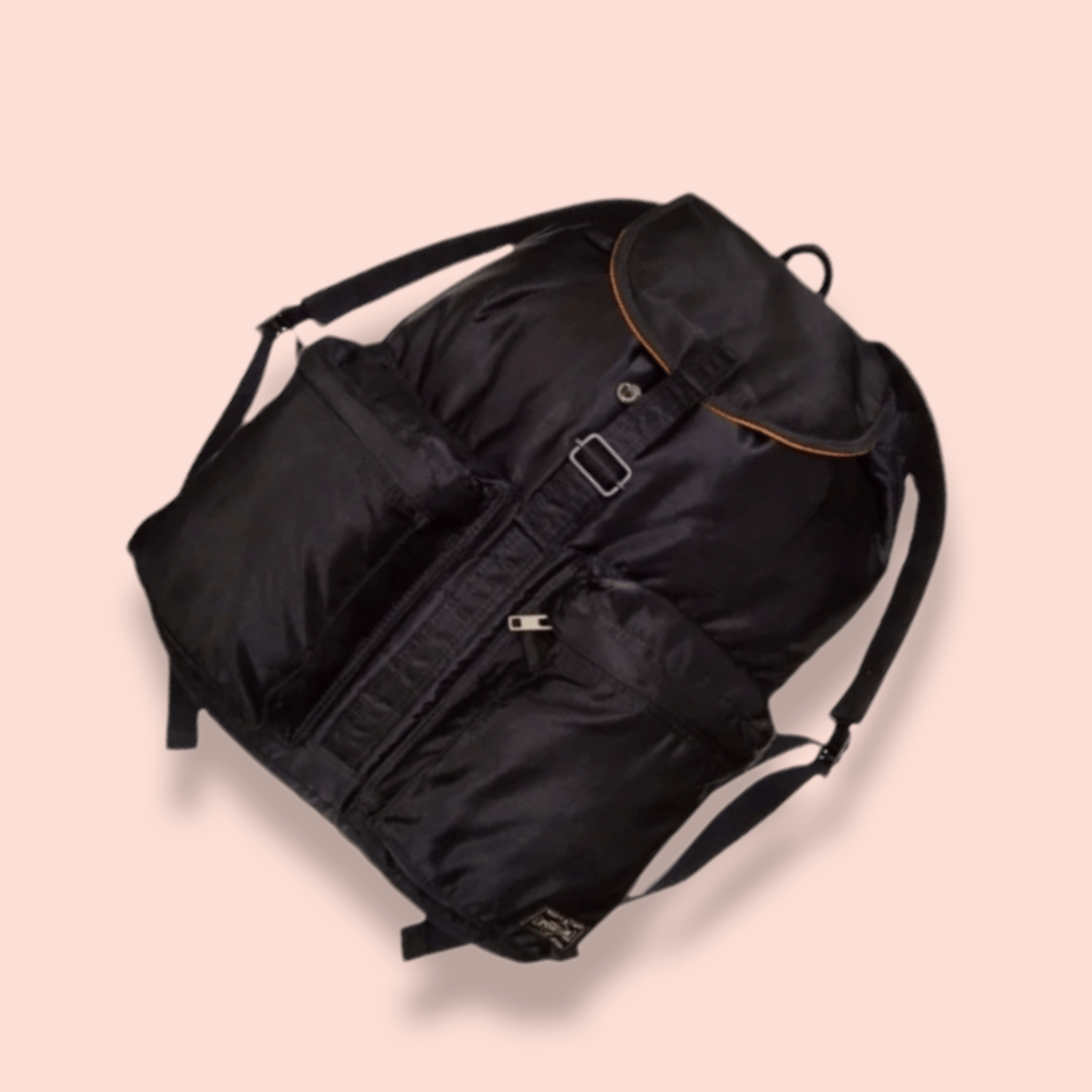 Japanese Brand VINTAGE PORTER TANKER DAYPACK/BACKPACK Size ONE SIZE - 13 Thumbnail