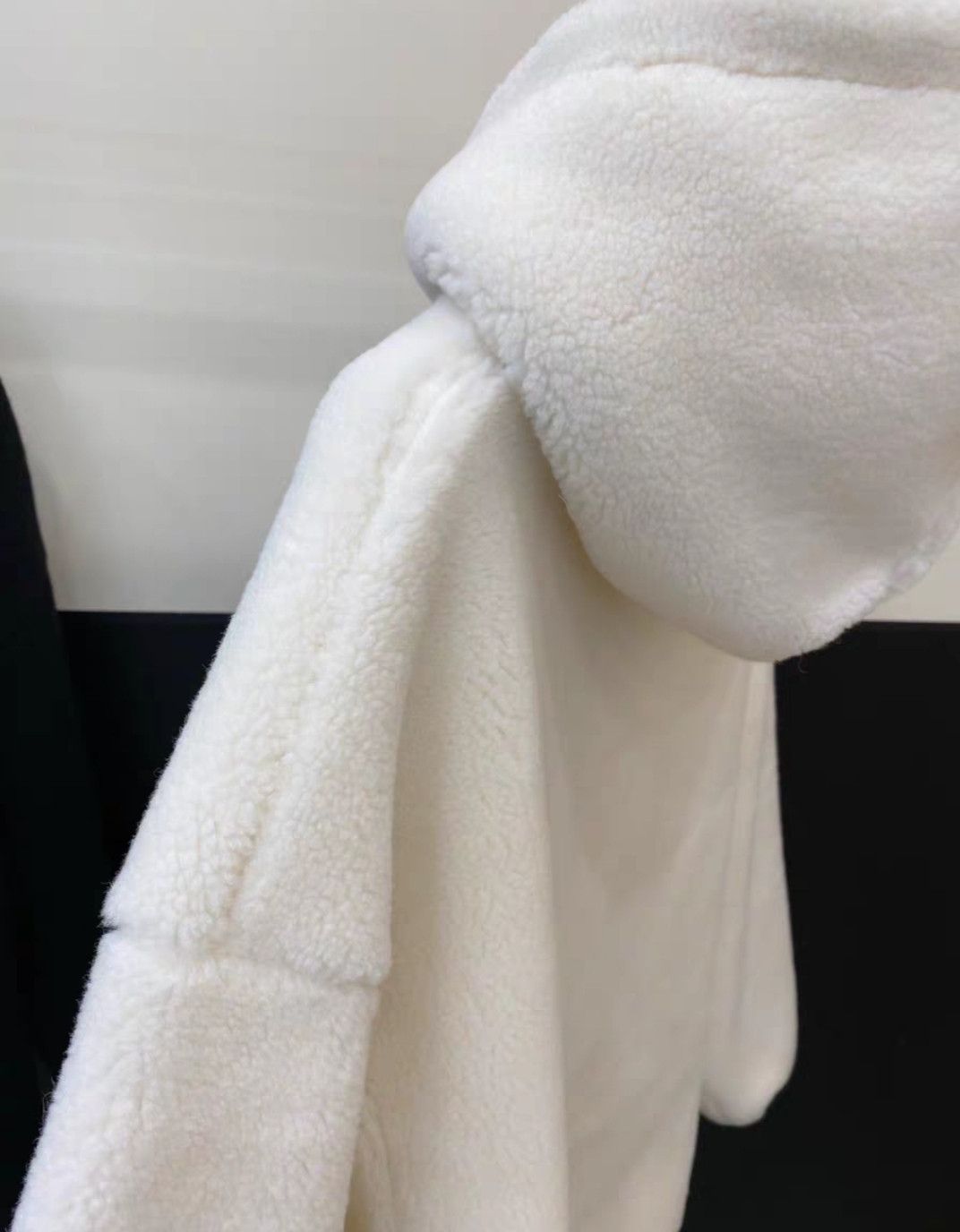 Celine Celine white wool & lambskin warm hoodie Size S / US 4 / IT 40 - 6 Thumbnail
