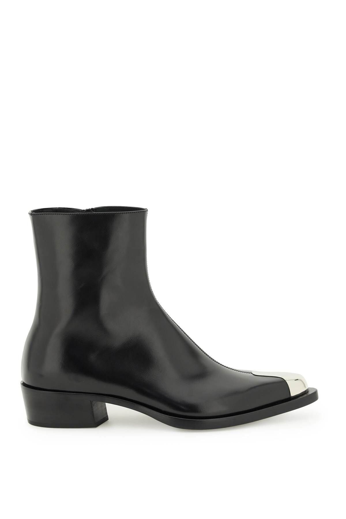 image of Alexander Mcqueen Mcqueen Fw22 Metal Tip Leather Ankle Boots in Black, Men's (Size 8)