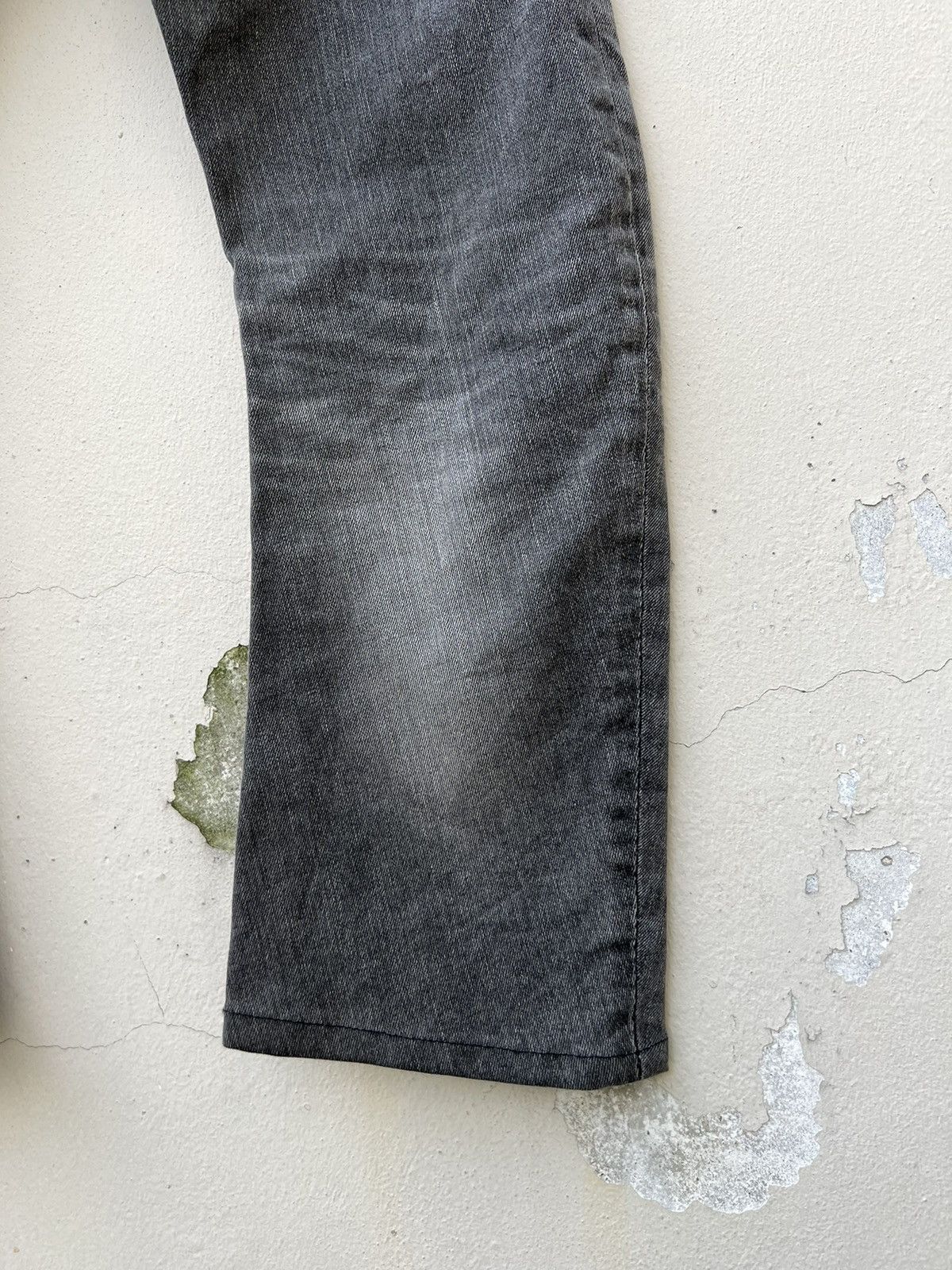 Attachment Attachment Japan Curved Leg Stretchable Cropped Denim Size US 30 / EU 46 - 22 Thumbnail