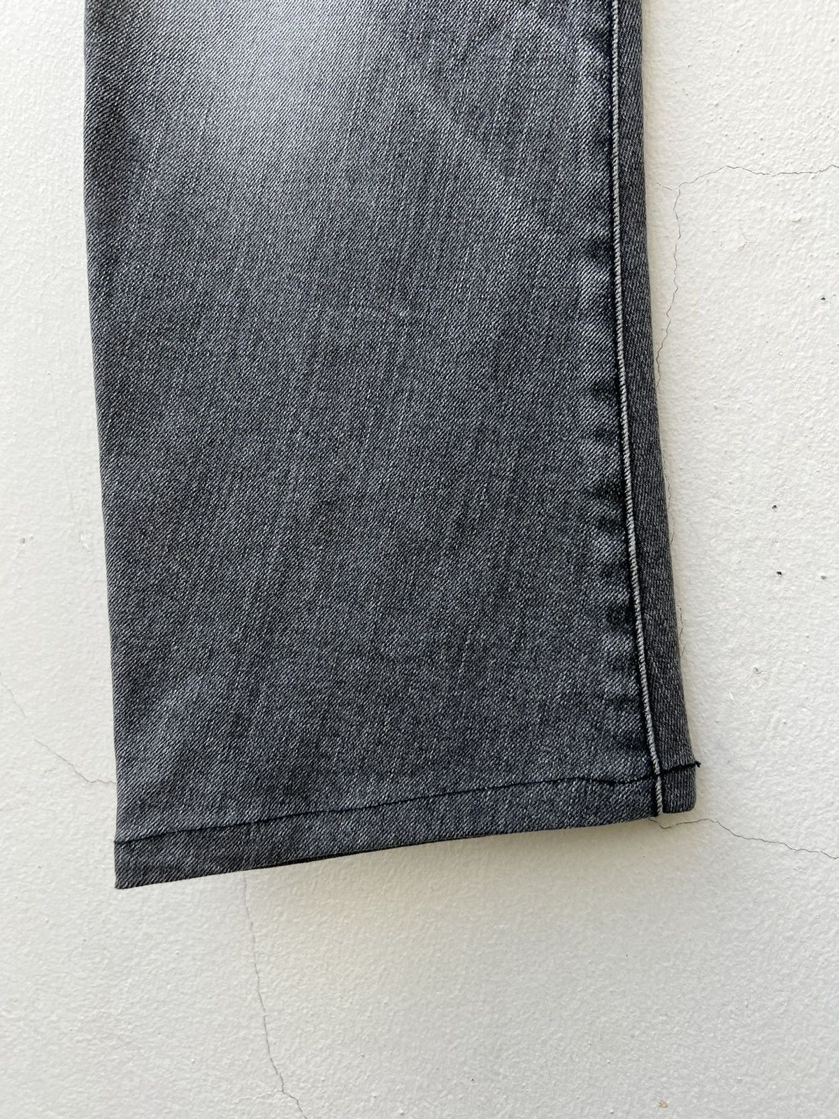 Attachment Attachment Japan Curved Leg Stretchable Cropped Denim Size US 30 / EU 46 - 12 Thumbnail