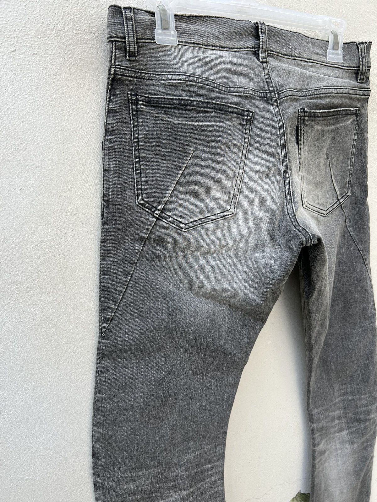 Attachment Attachment Japan Curved Leg Stretchable Cropped Denim Size US 30 / EU 46 - 18 Thumbnail