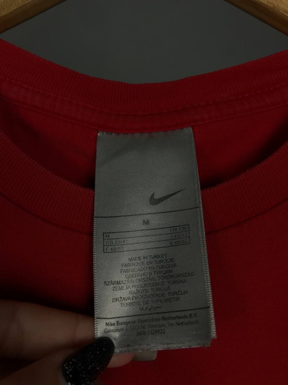 Nike × Vintage Nike swoosh streetwear vintage center logo tee Size US M / EU 48-50 / 2 - 4 Thumbnail