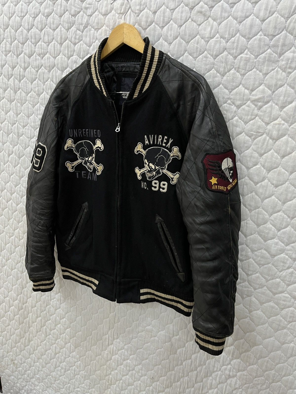 Avirex (Llll). AVIREX CROSS BONES SKULL VARSITY JACKET Size US M / EU 48-50 / 2 - 4 Thumbnail