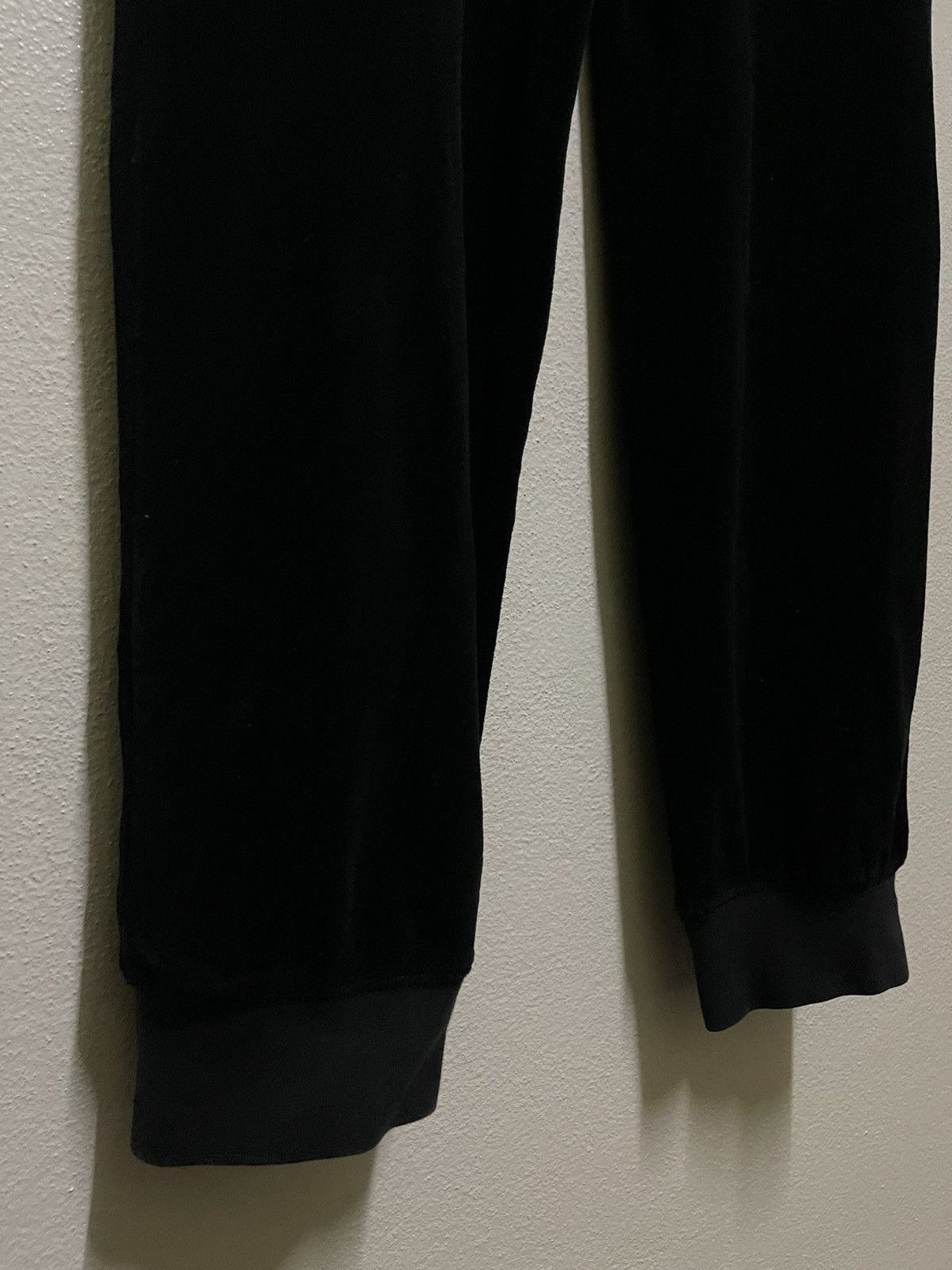 Designer × Juicy Couture Juicy Culture Velvet Jumpsuit Size 34" / US 12 / IT 48 - 14 Thumbnail