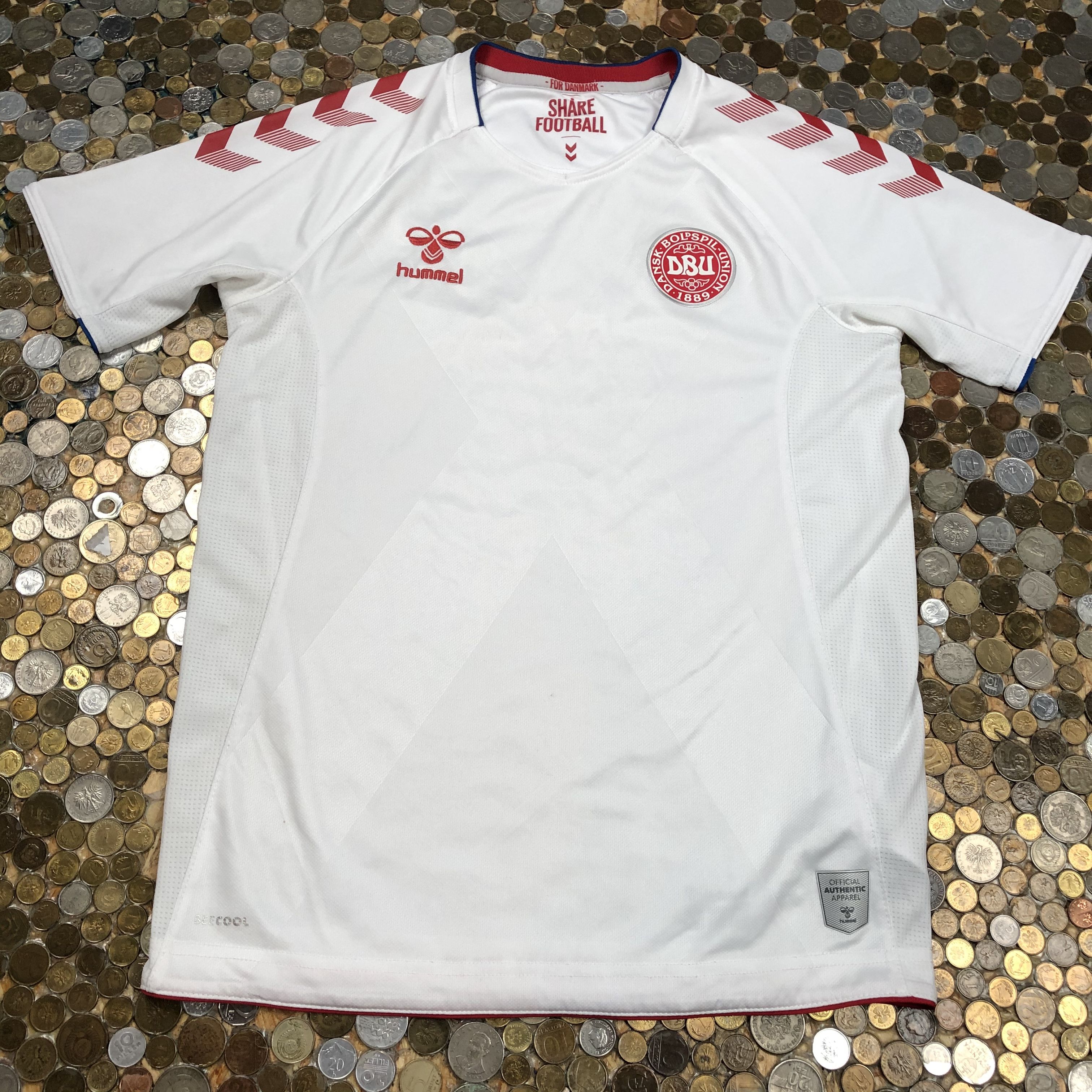 Hummel Hummel Danmark Football tee Size US M / EU 48-50 / 2 - 1 Thumbnail