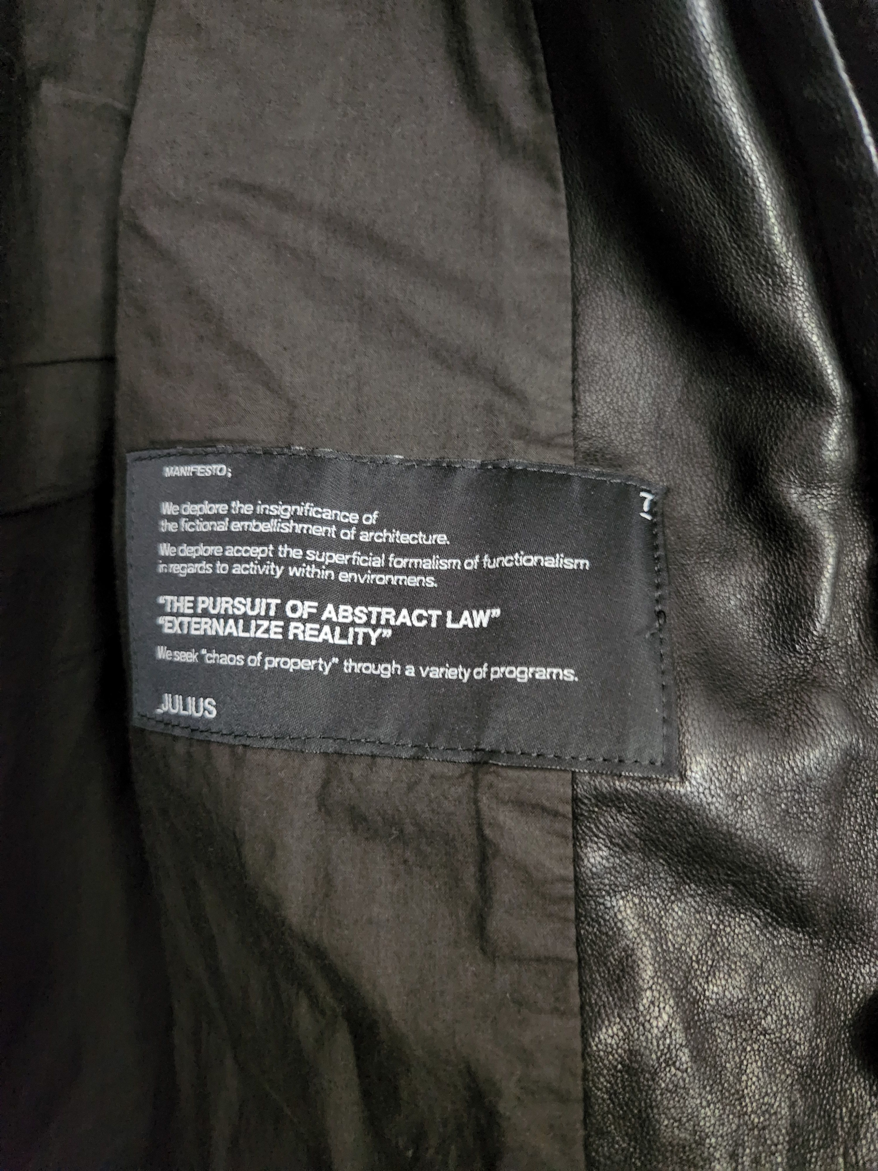 Julius _7 08 S/S Jut Neck Leather Jacket Size US M / EU 48-50 / 2 - 7 Thumbnail