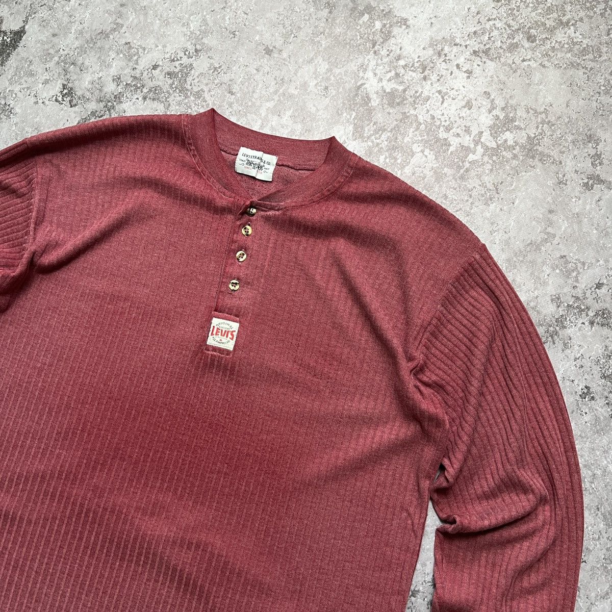 Levi's × Vintage Vintage Levi’s Long Sleeve T-Shirt Size US L / EU 52-54 / 3 - 2 Thumbnail