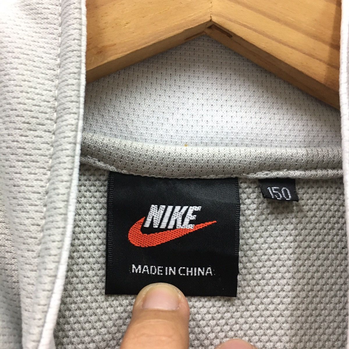 Nike × Vintage Vintage Nike Swoosh Small Logo Short Sleeve Track Top jacket Size US M / EU 48-50 / 2 - 8 Thumbnail