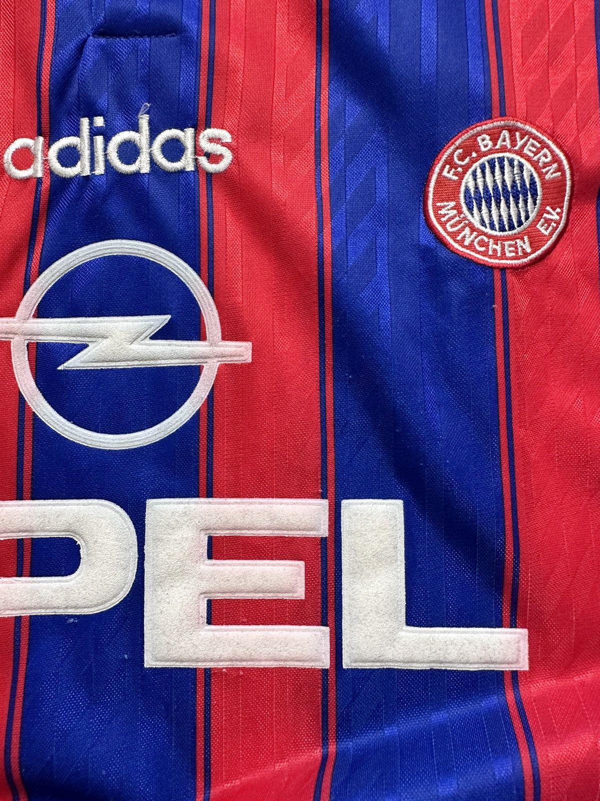 Adidas × Vintage Vintage adidas Bayern Munich soccer jersey 18 Klinsmann M Size US M / EU 48-50 / 2 - 6 Thumbnail