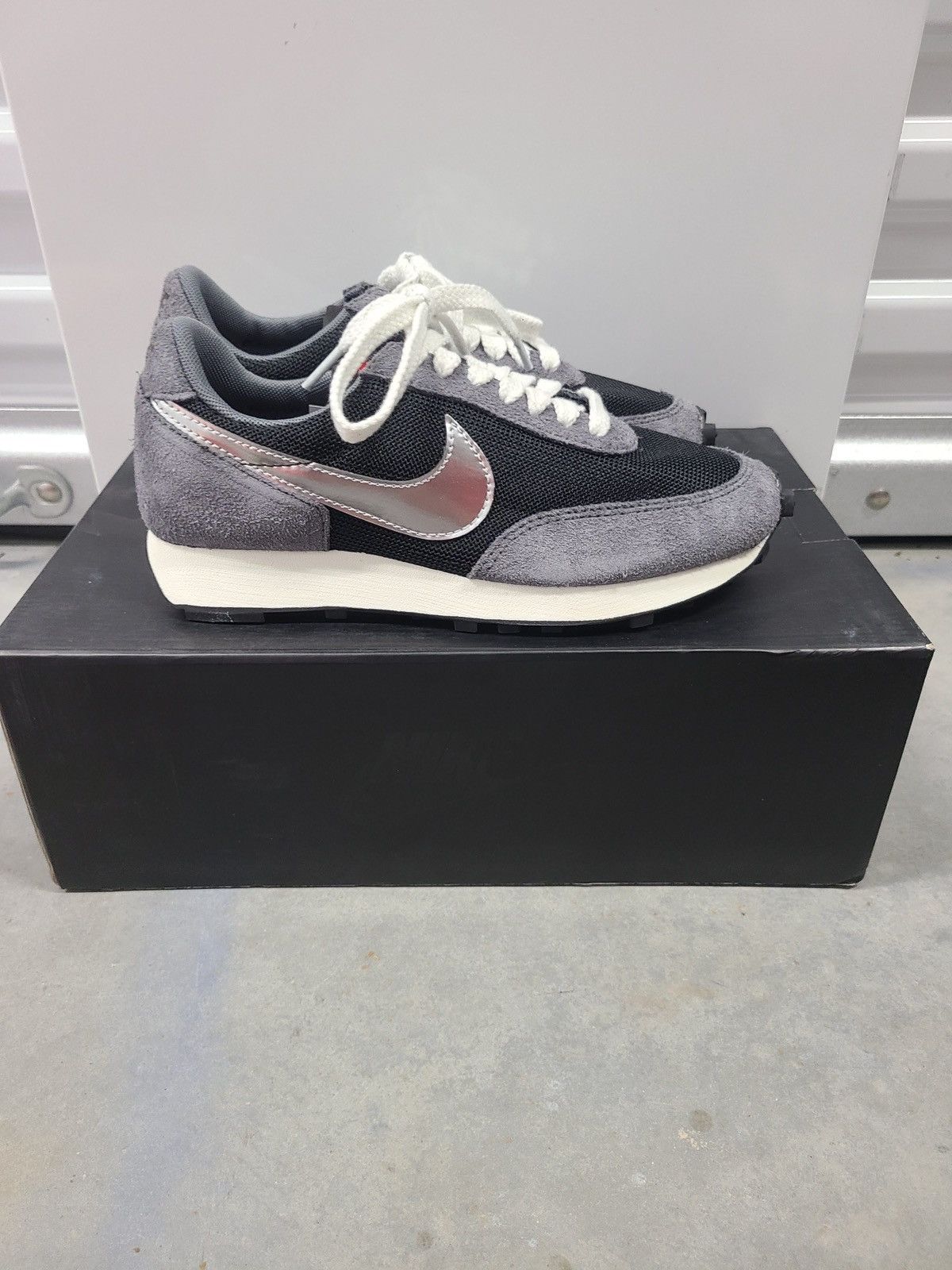 Nike Daybreak Metallic Silver