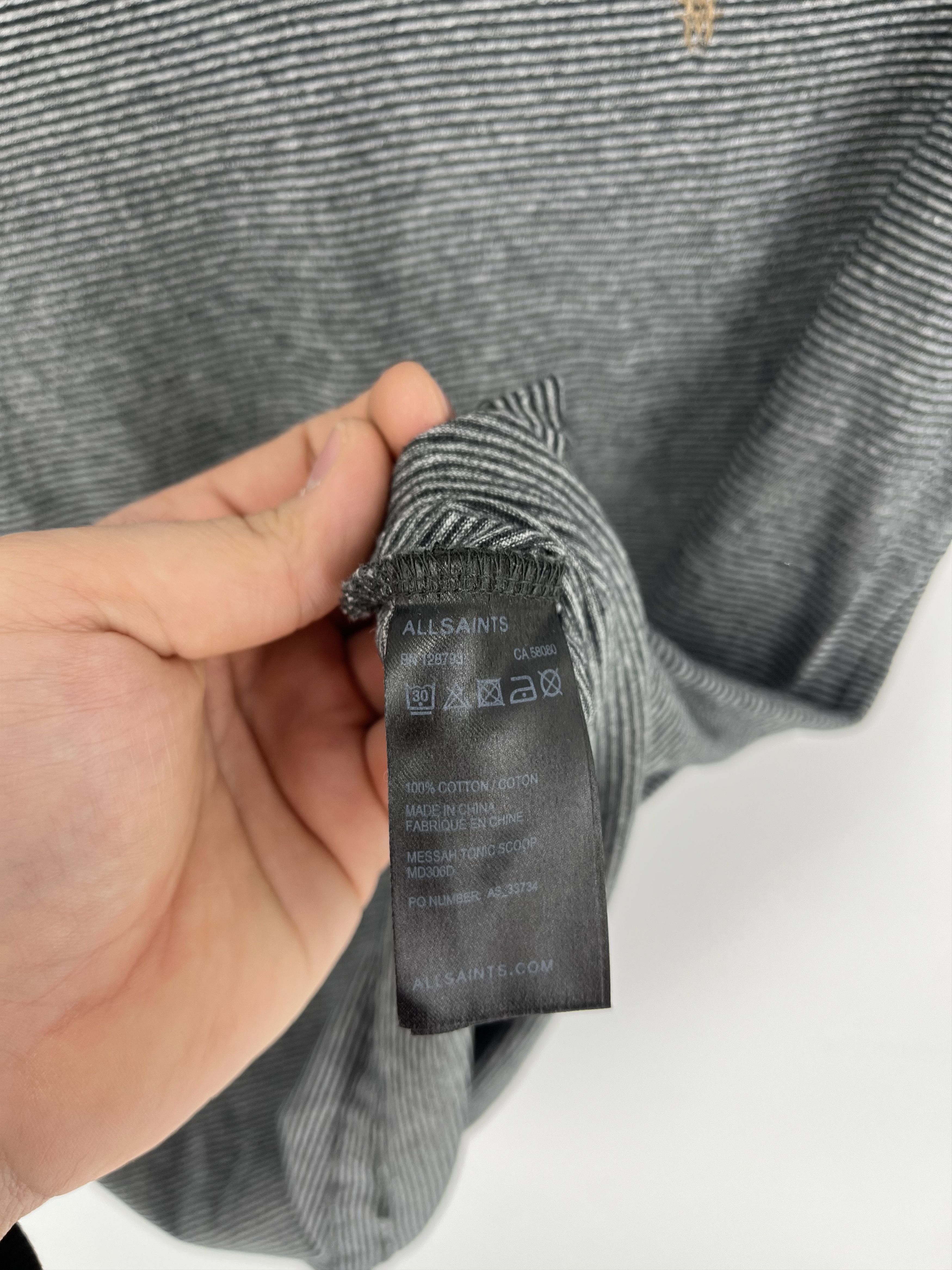Allsaints AllSaints Men's striped tshirt V-Neckline Size US M / EU 48-50 / 2 - 8 Thumbnail
