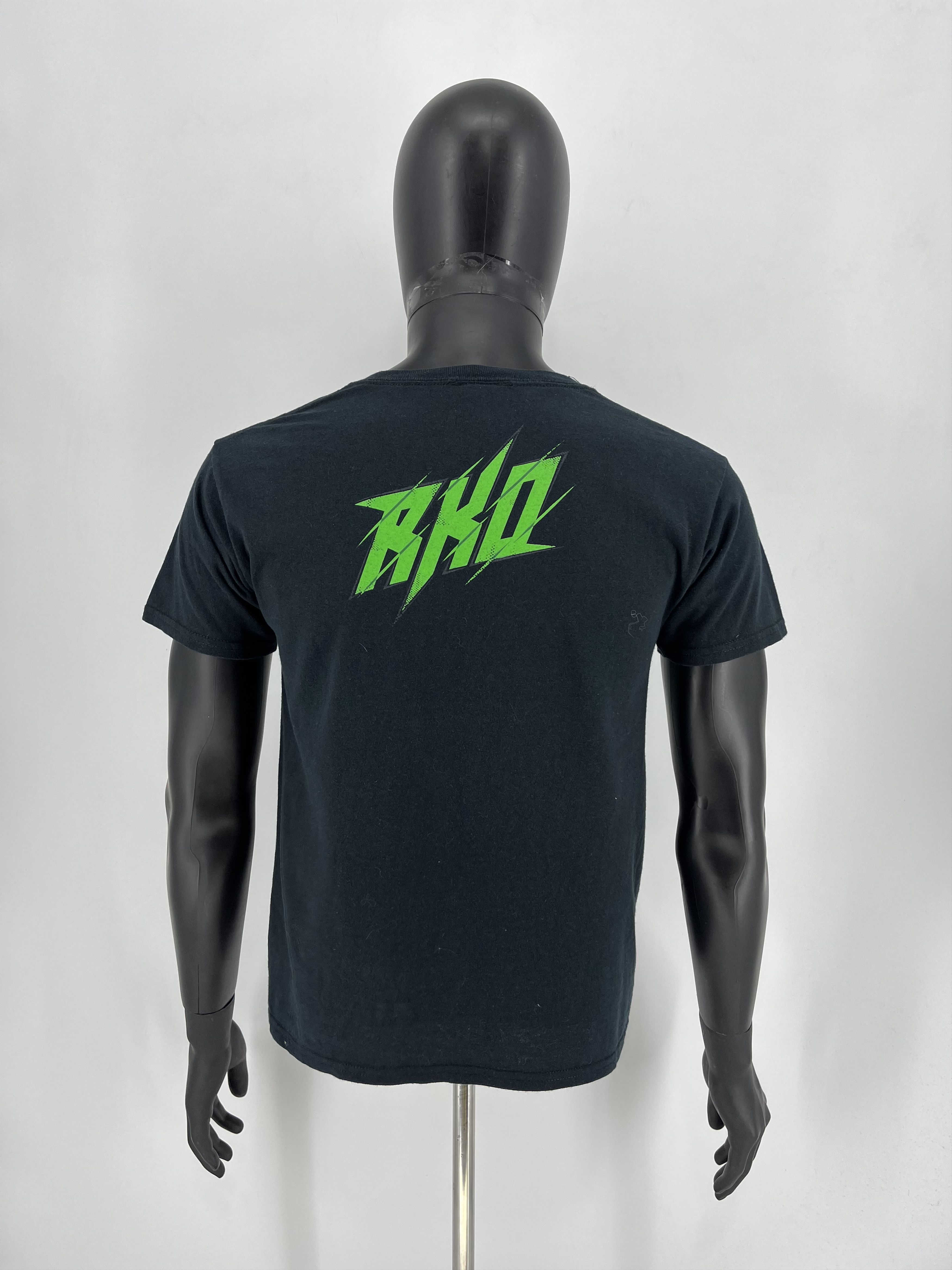 Vintage × WWE Wwe T-Shirts 2017 Y2K band tee Size US M / EU 48-50 / 2 - 5 Thumbnail