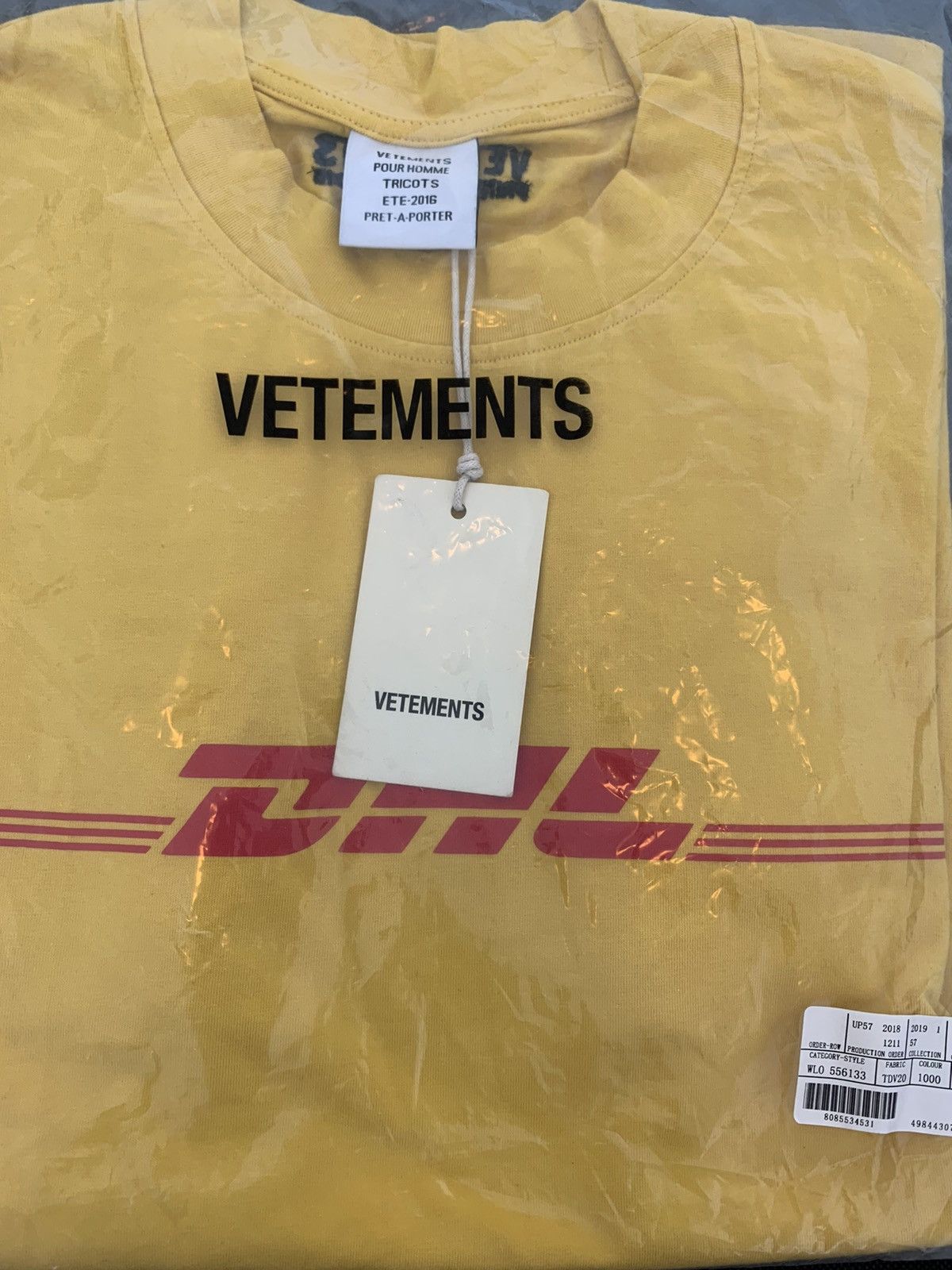 Vetements (NWT) Grail Vetements SS16 DHL T-Shirt Size US M / EU 48-50 / 2 - 2 Thumbnail