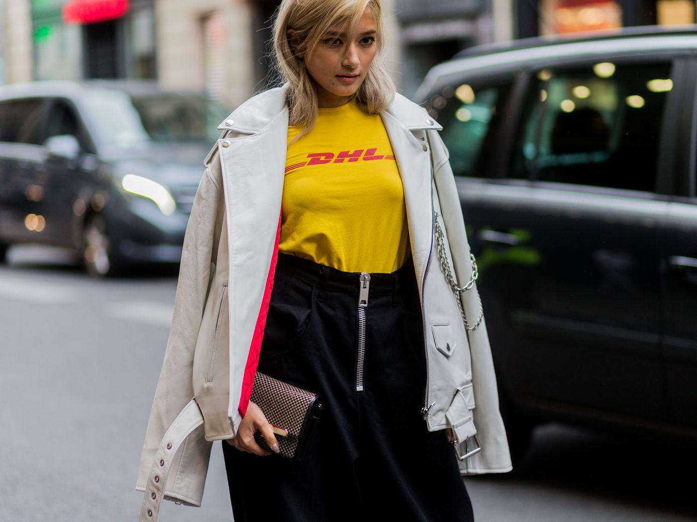 Vetements (NWT) Grail Vetements SS16 DHL T-Shirt Size US M / EU 48-50 / 2 - 16 Thumbnail