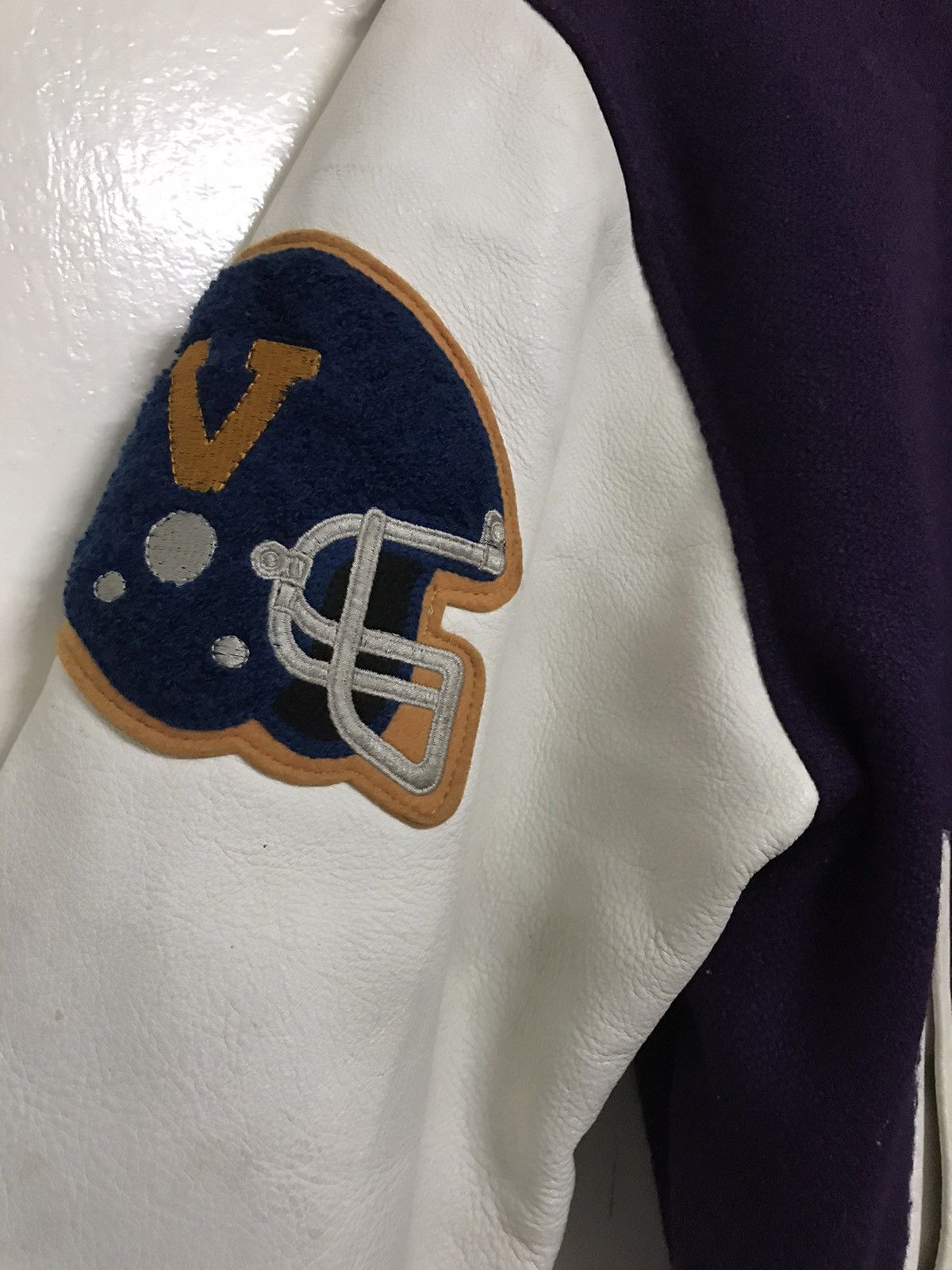 Van Van Jac Varsity Jacket Football team wool leather jacket Size US M / EU 48-50 / 2 - 9 Thumbnail