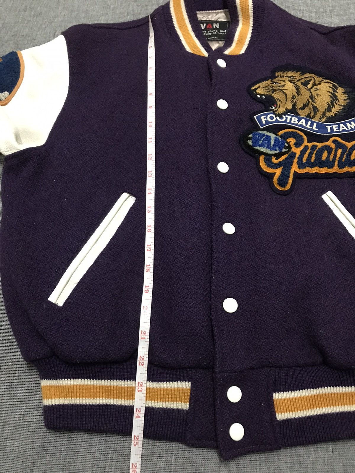 Van Van Jac Varsity Jacket Football team wool leather jacket Size US M / EU 48-50 / 2 - 16 Thumbnail