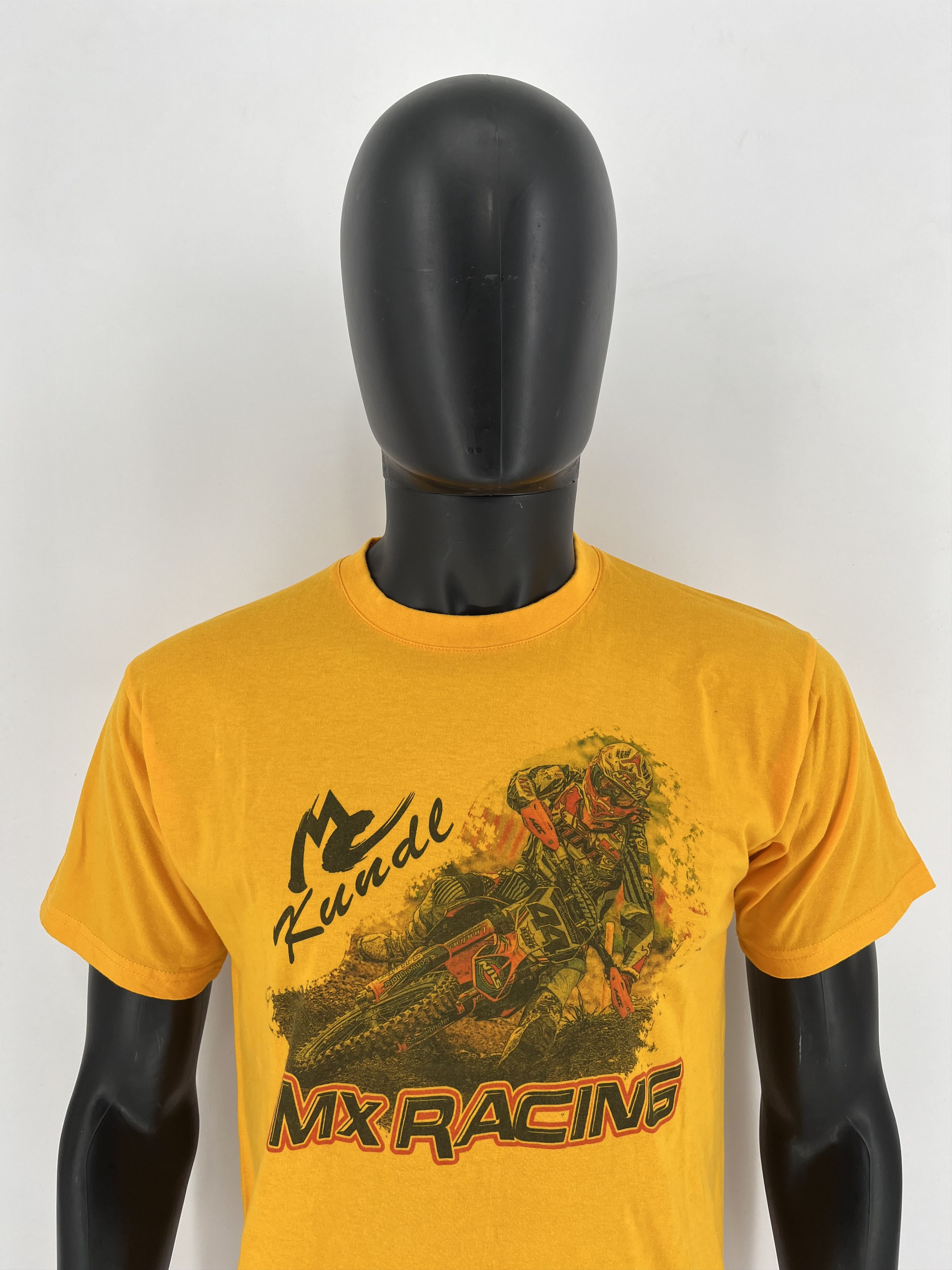 Vintage Vintage Y2K Racing Moto All Print Tee Art Band Streetwear Size US S / EU 44-46 / 1 - 1 Thumbnail
