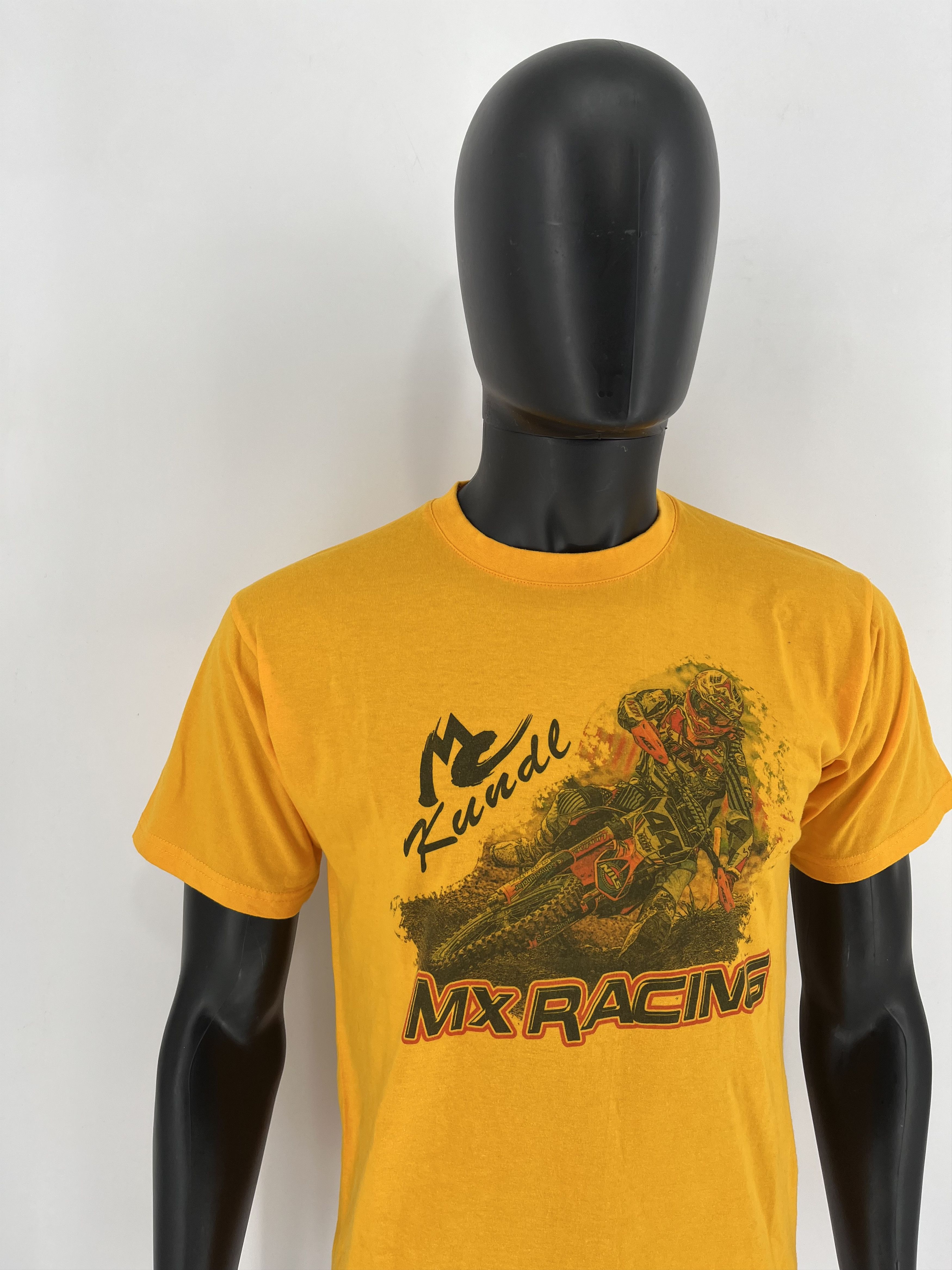 Vintage Vintage Y2K Racing Moto All Print Tee Art Band Streetwear Size US S / EU 44-46 / 1 - 5 Thumbnail