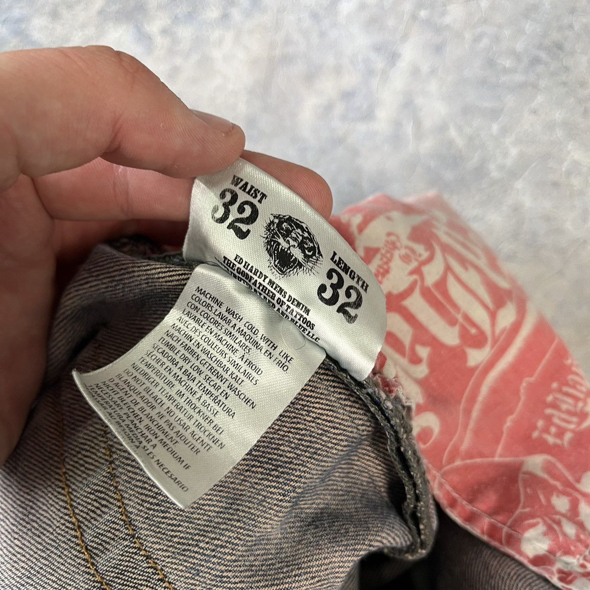 Ed Hardy VINTAGE Y2K ED HARDY CROSS IN MEMORY OF MOTHER JEANS 32x32 Size US 32 / EU 48 - 9 Thumbnail