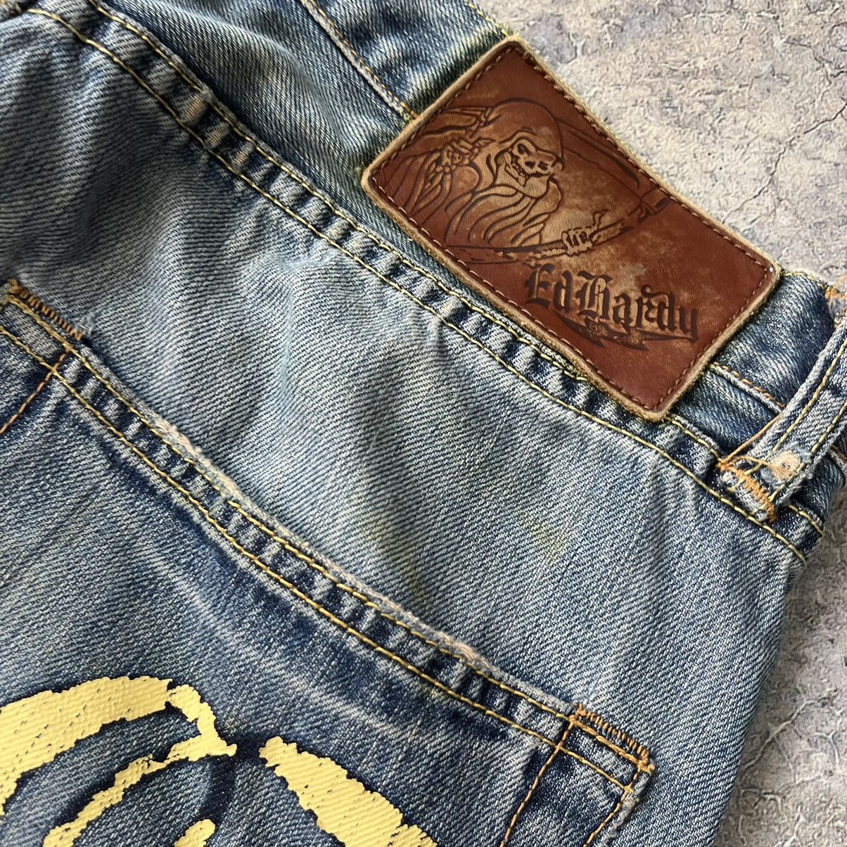 Ed Hardy VINTAGE Y2K ED HARDY CROSS IN MEMORY OF MOTHER JEANS 32x32 Size US 32 / EU 48 - 4 Thumbnail