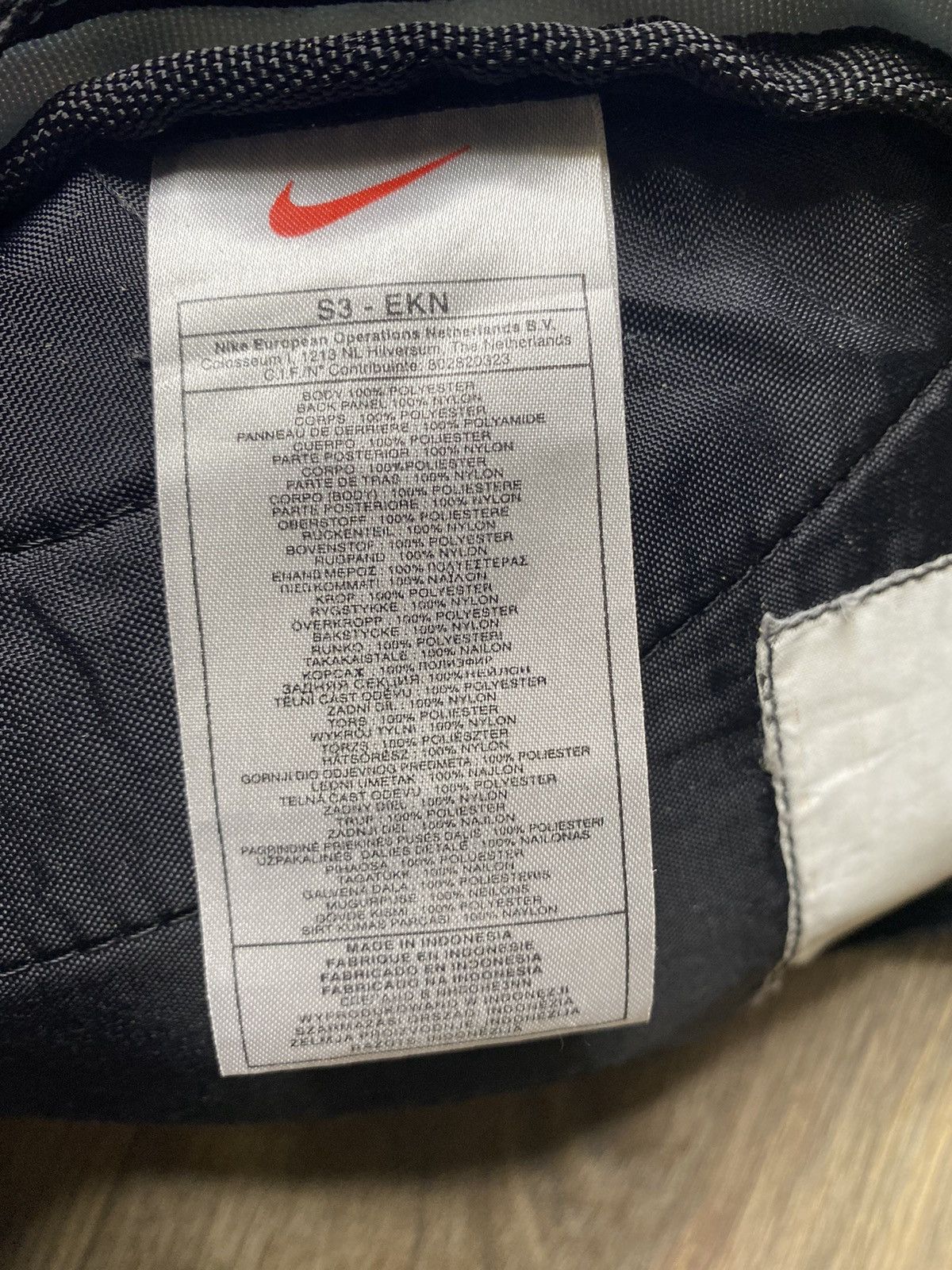 Nike Vintage Y2K Nike Small Mini Backpack Size ONE SIZE - 9 Thumbnail