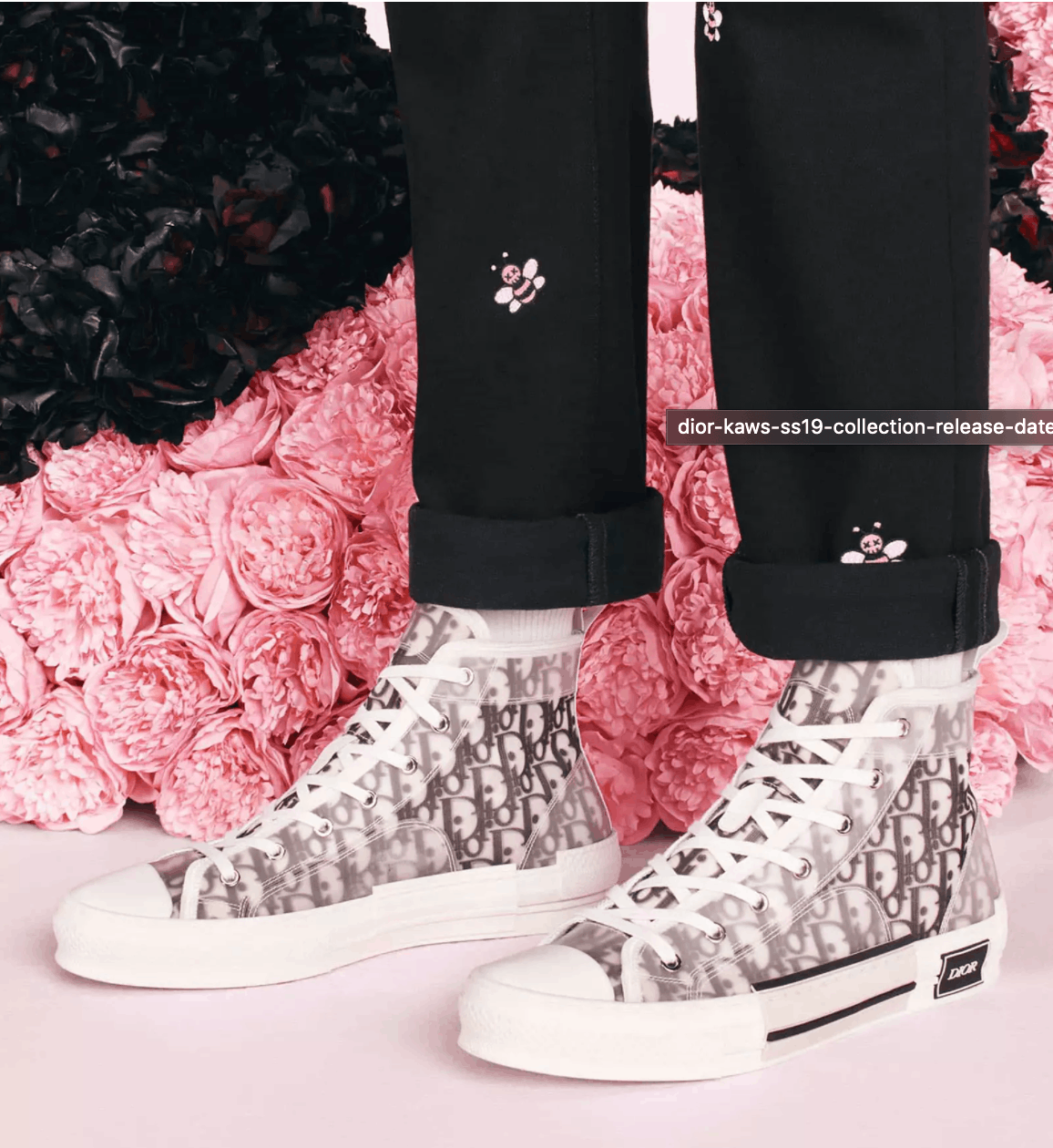 Dior × Kaws (NWT)Kim Jones Dior x Kaws bee embroidered denim jeans Size US 32 / EU 48 - 3 Thumbnail