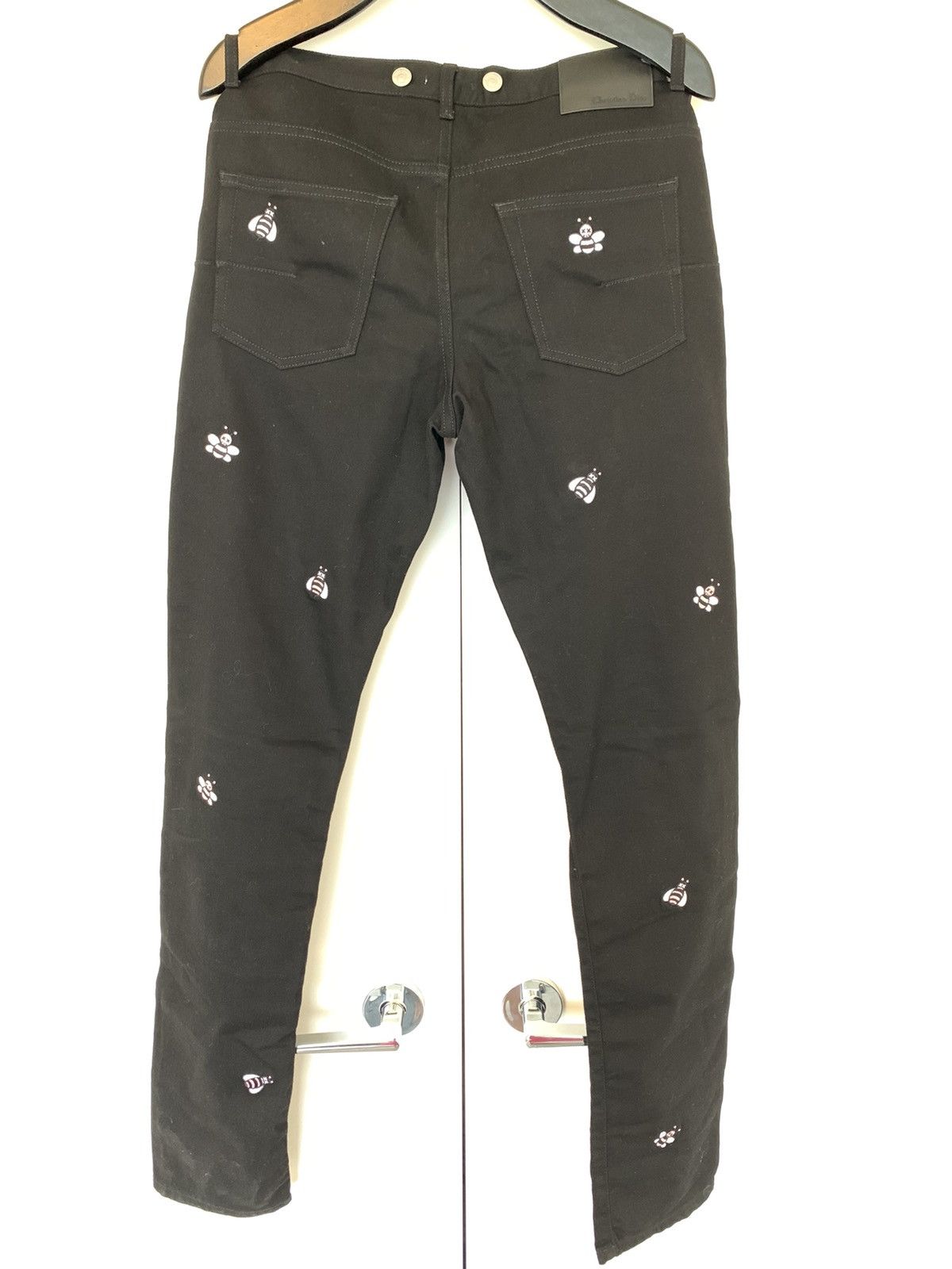 Dior × Kaws (NWT)Kim Jones Dior x Kaws bee embroidered denim jeans Size US 32 / EU 48 - 9 Thumbnail