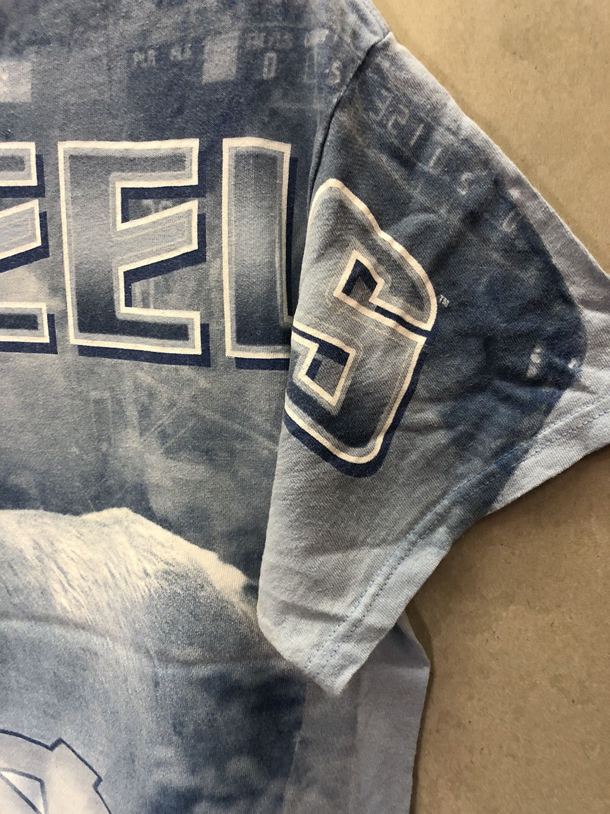Vintage Vintage TAR HEELS North Corolina Overprint tees Size US L / EU 52-54 / 3 - 6 Thumbnail