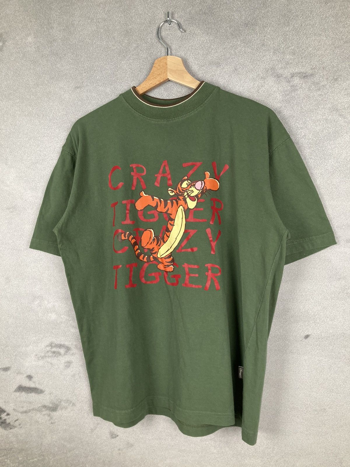 Cartoon Network Vintage Disneyland Tigger Winnie The Pooh 90s 00s Graphic Size US M / EU 48-50 / 2 - 2 Thumbnail