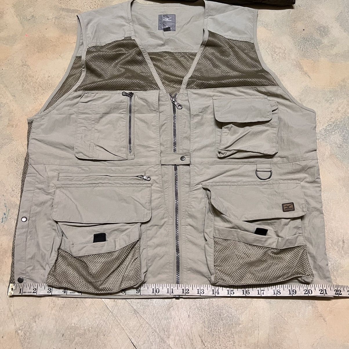 Mizuno Mizuno Utility Vest Multipockets Tactical Style Size US XL / EU 56 / 4 - 7 Thumbnail