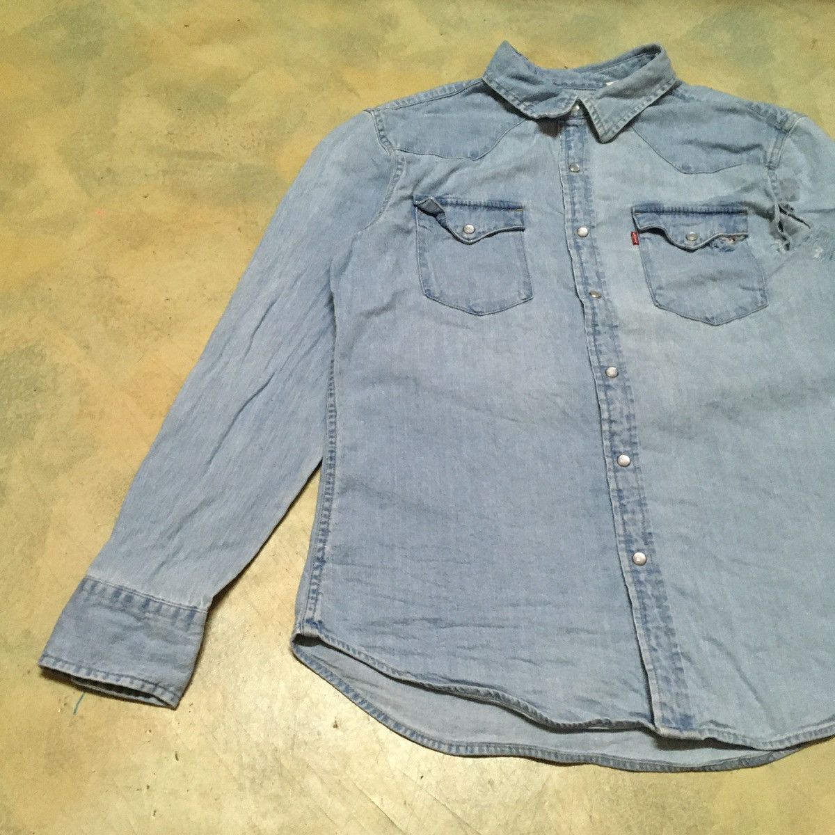 Levi's Levi's Denim Button Up Long Sleeve Shirt Size US L / EU 52-54 / 3 - 2 Thumbnail