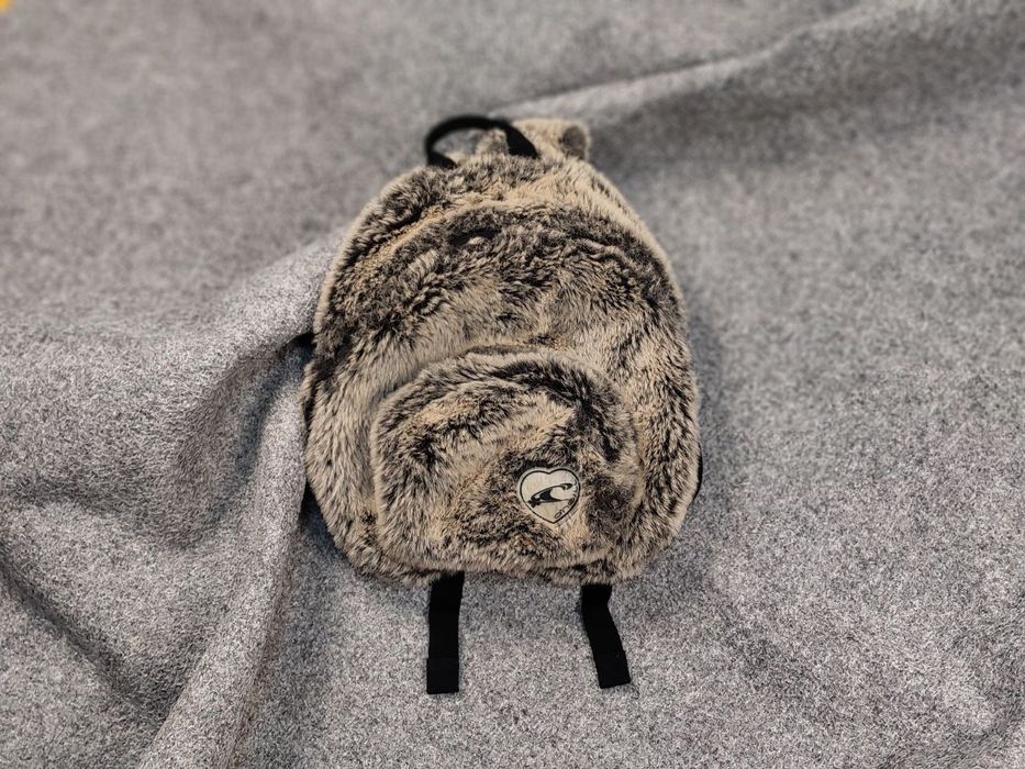 Hype mini backpack outlet size